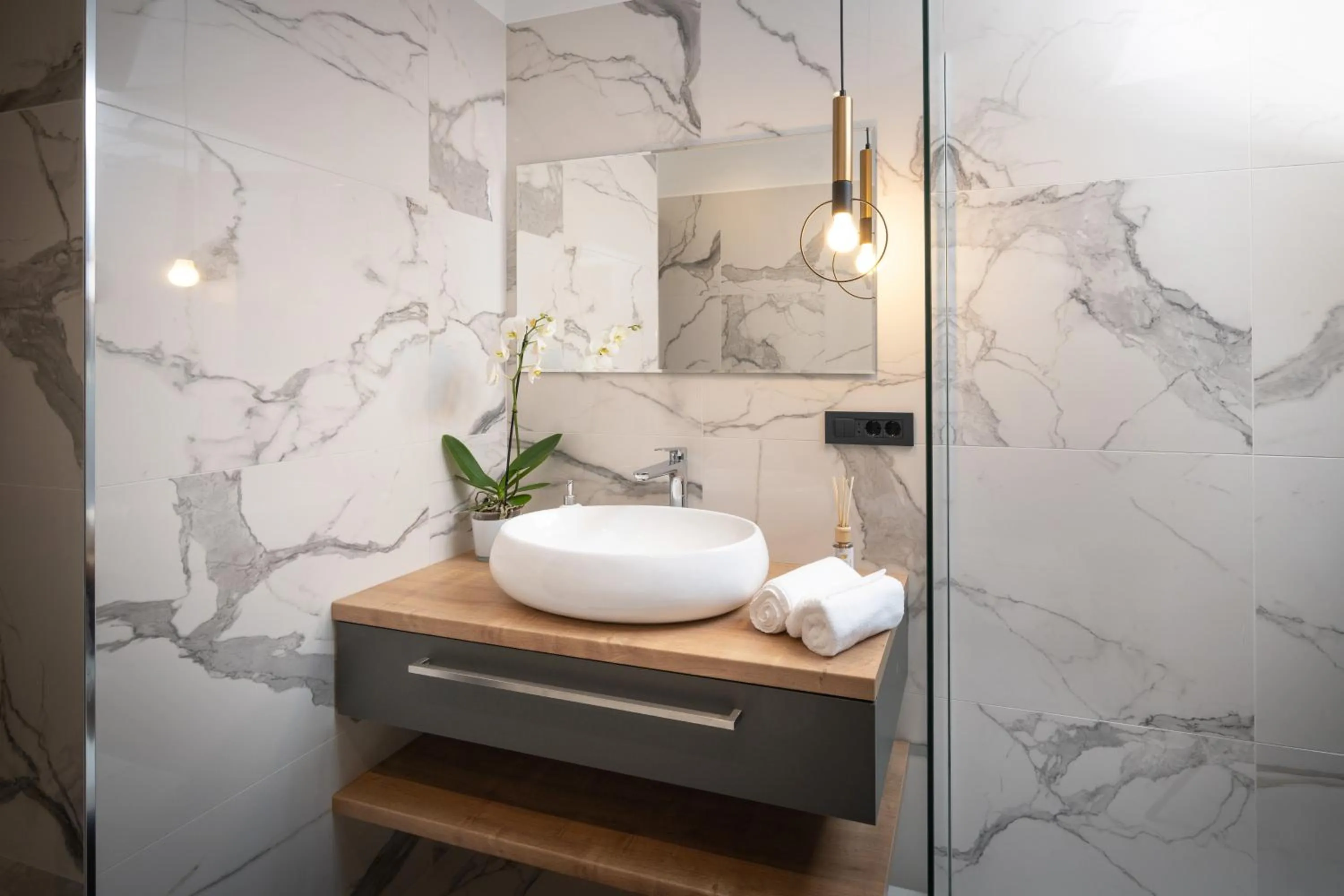 Bathroom in Premium Apartments with balcony