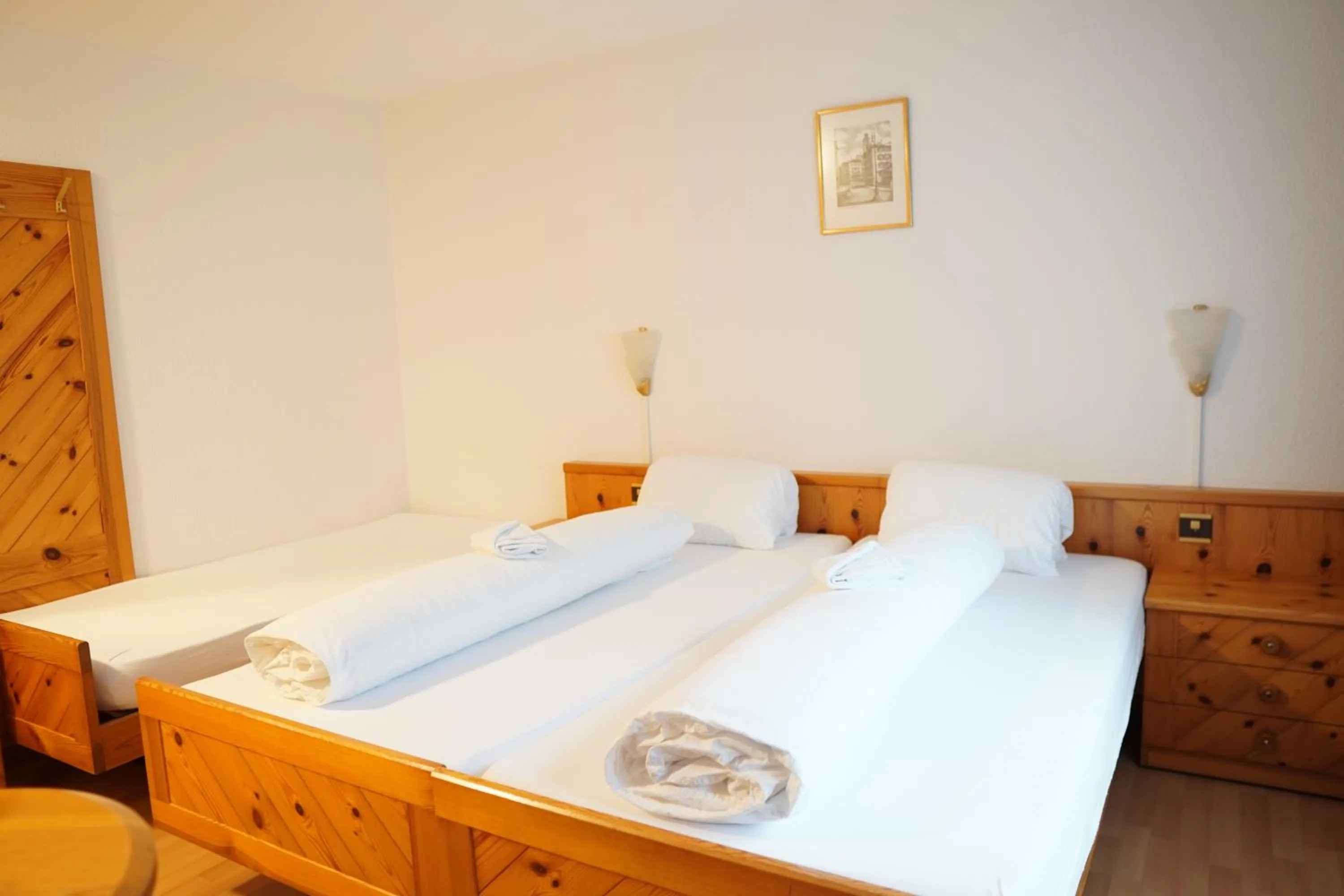 Bedroom, Bed in Hotel Schiffahrt