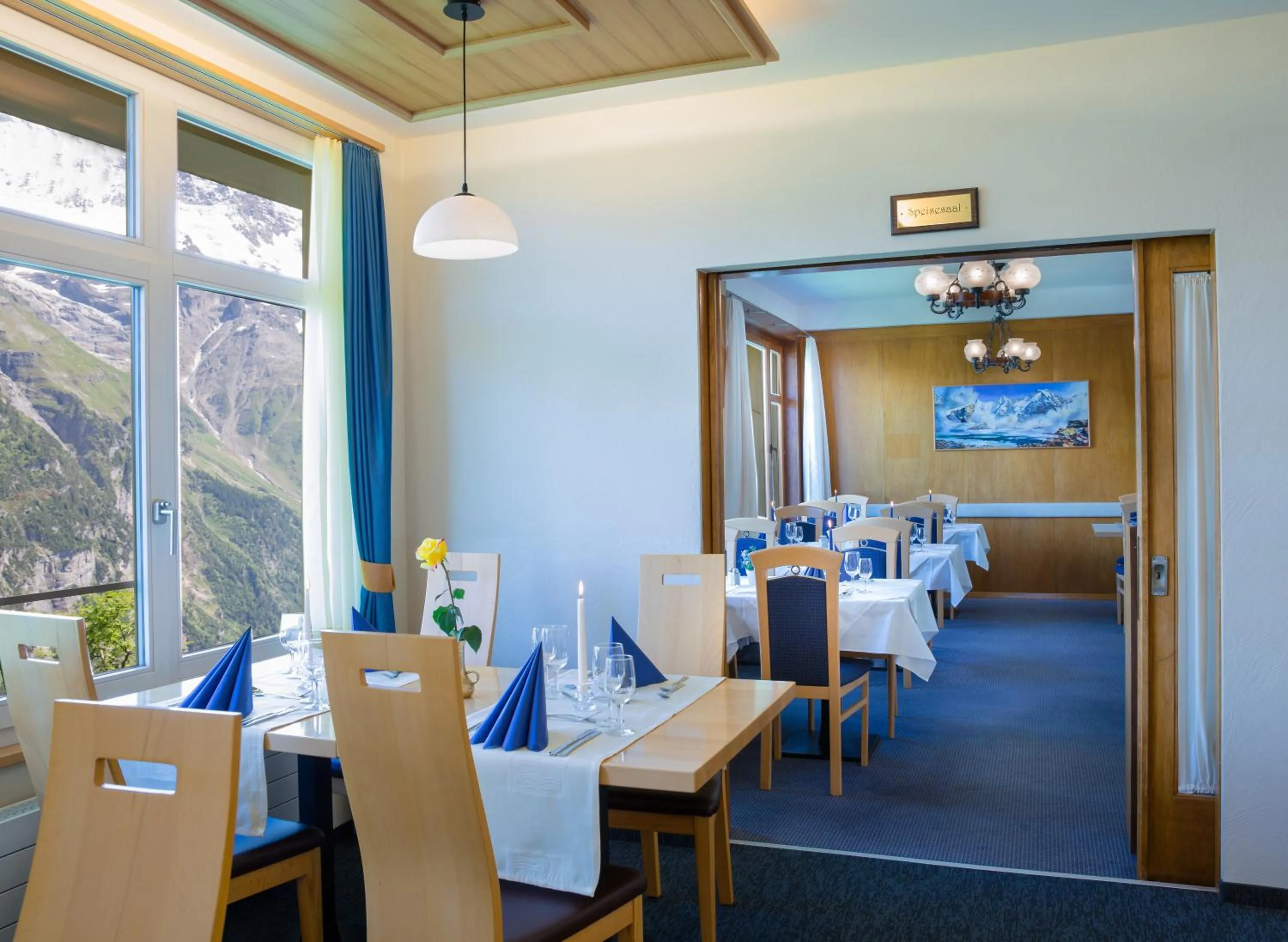 Restaurant/places to eat in Hotel Alpina