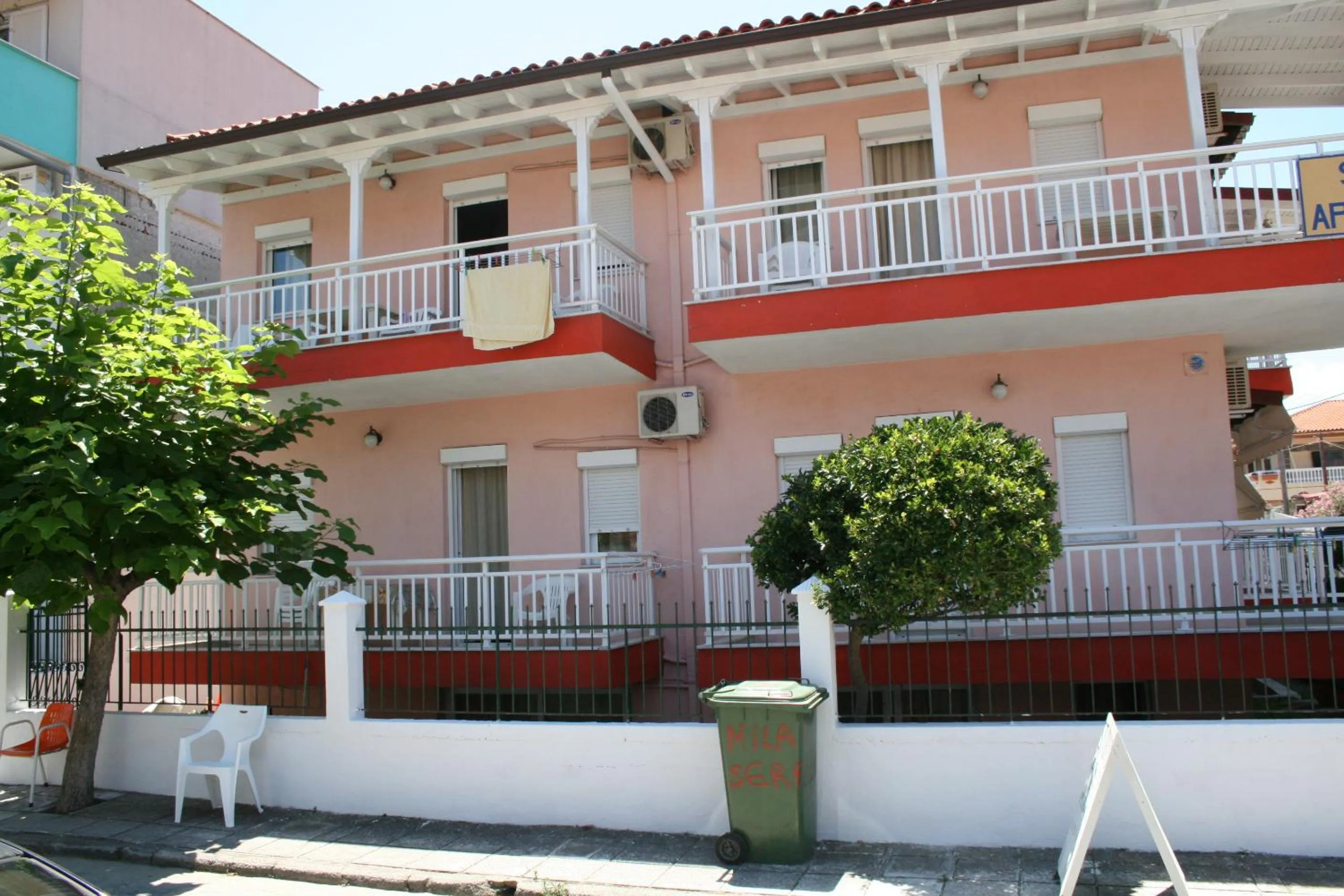 Property building in SARTI CENTER studios