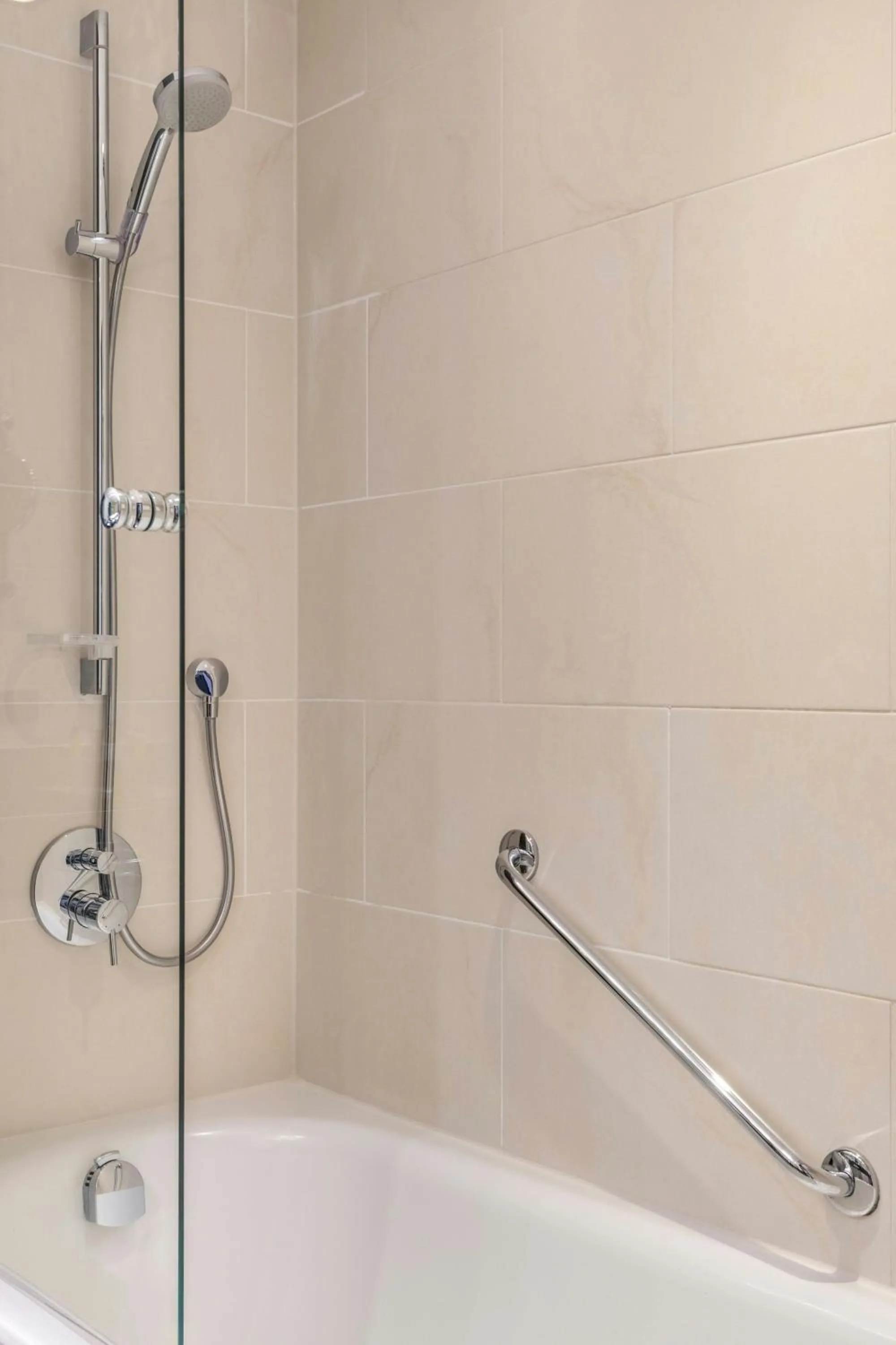 Bathroom in Munich Marriott Hotel