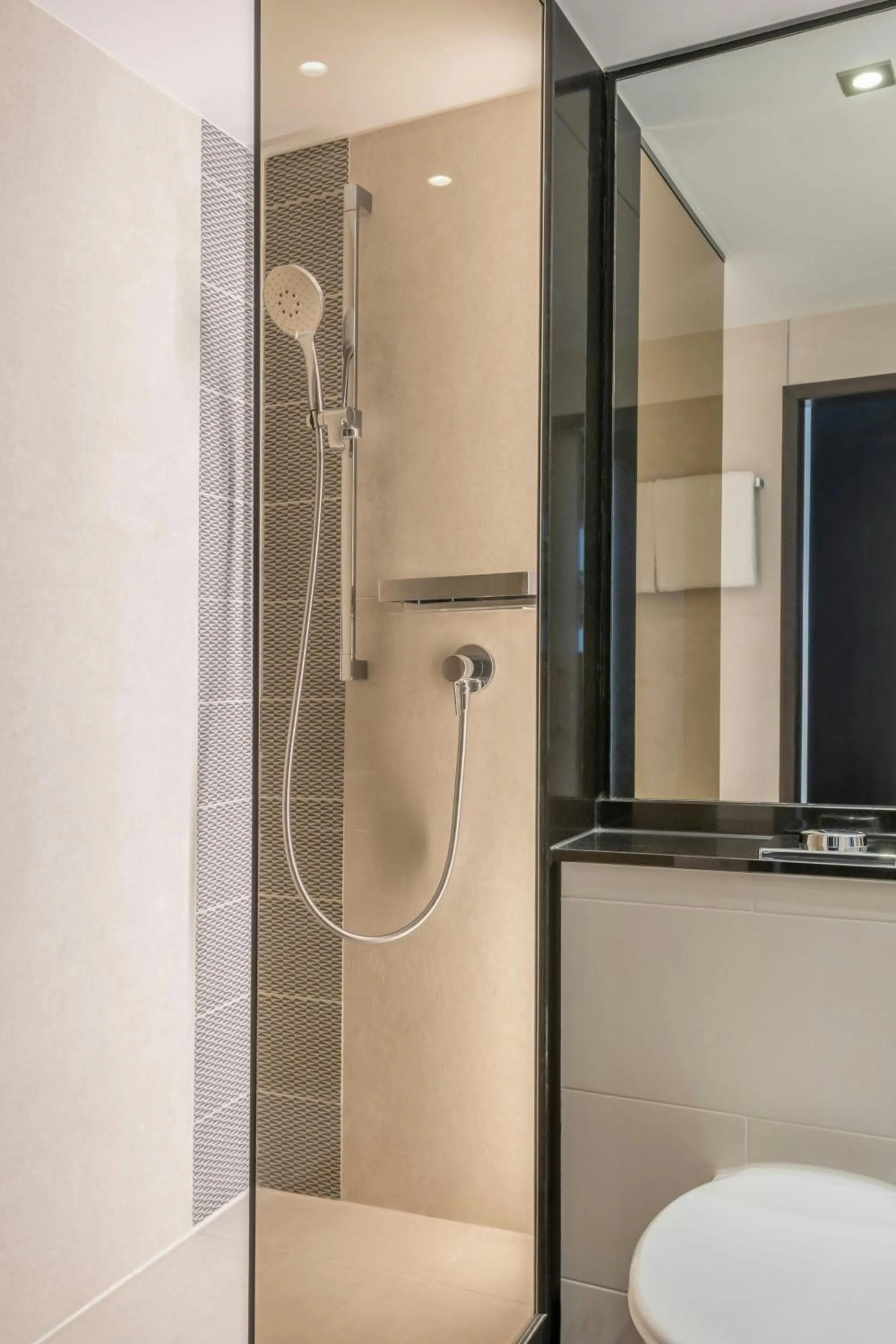 Bathroom in Munich Marriott Hotel