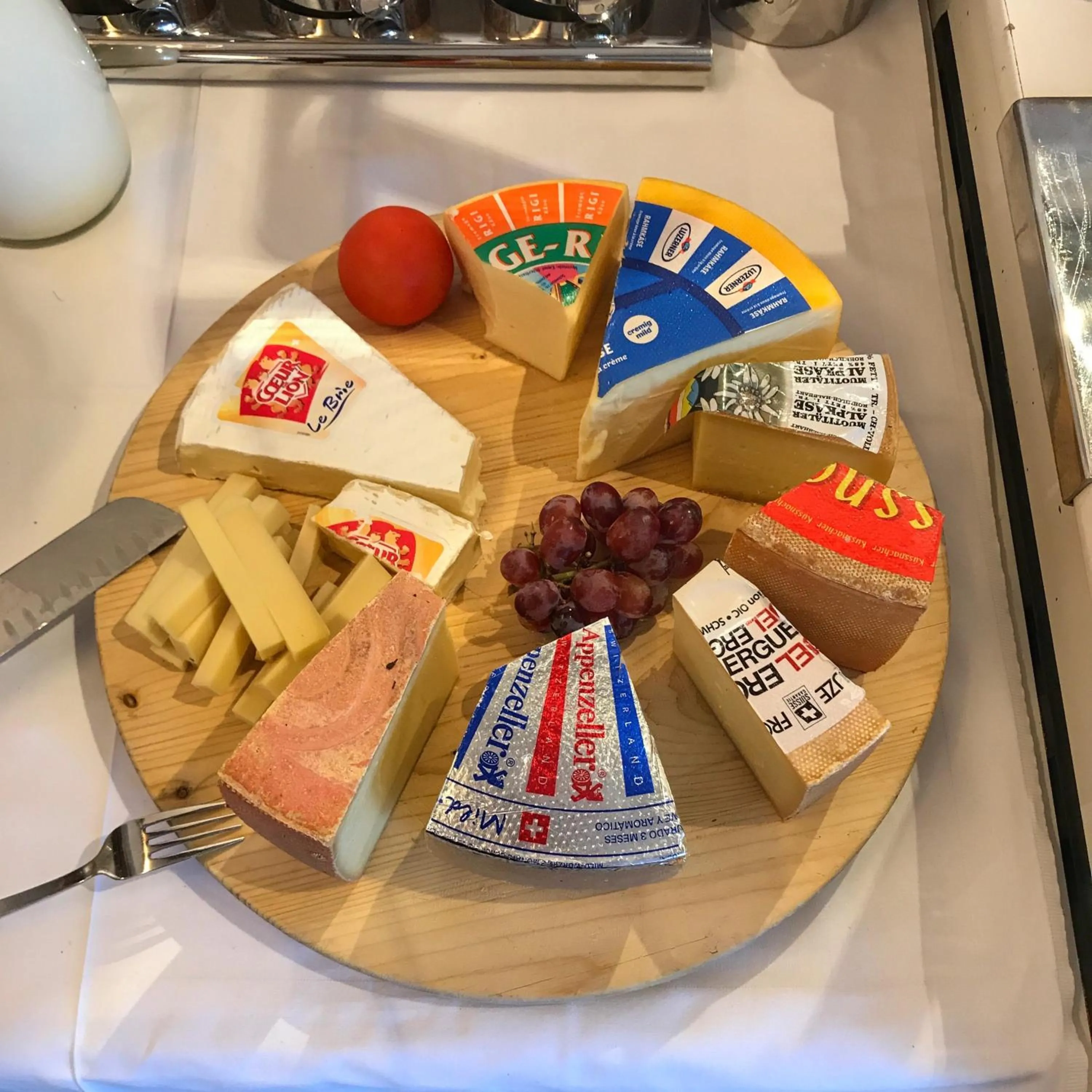 Buffet breakfast in Hotel Rigi Vitznau