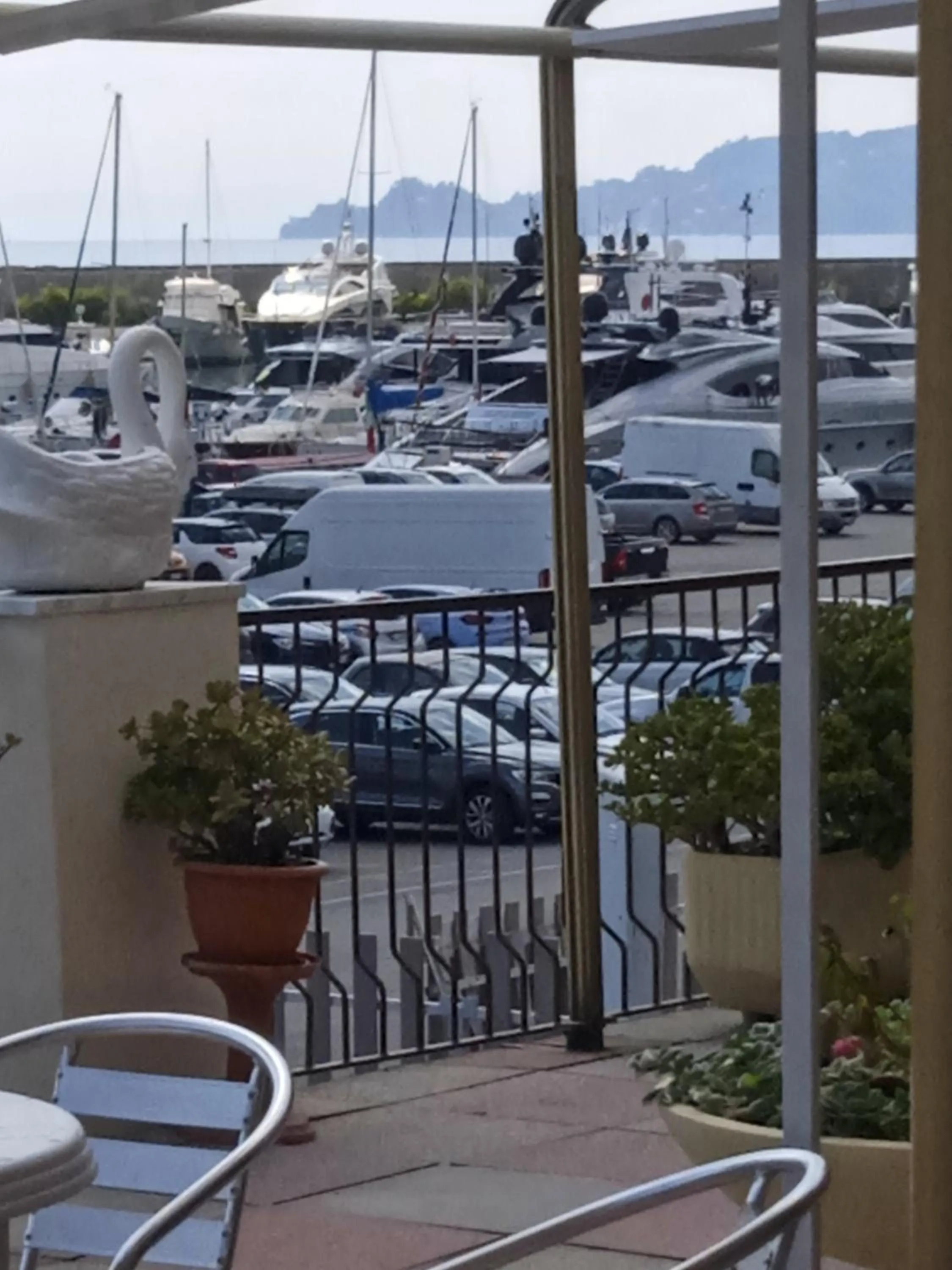 Communal lounge/ TV room in Albergo Stella Di Mare