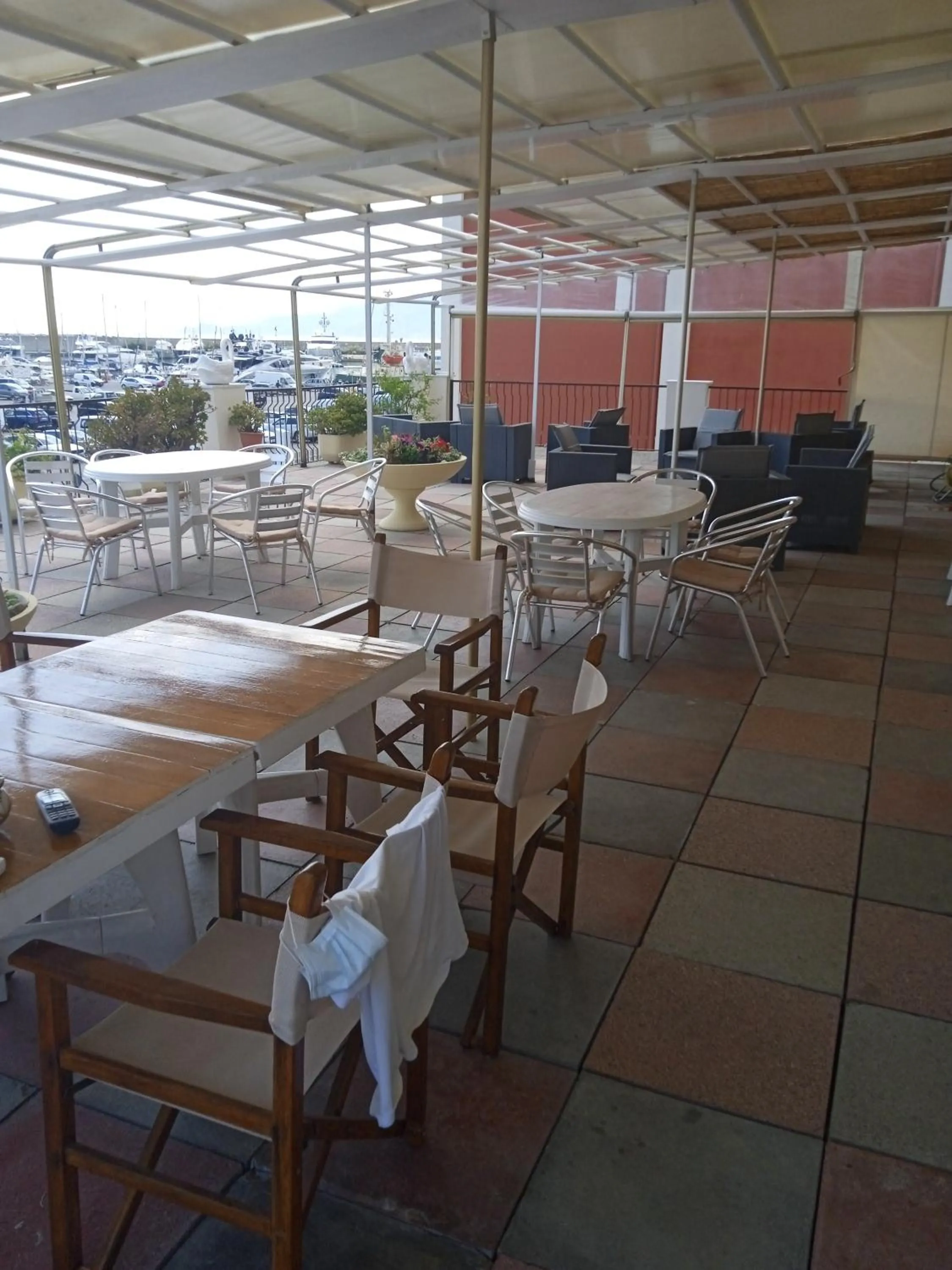 Communal lounge/ TV room in Albergo Stella Di Mare