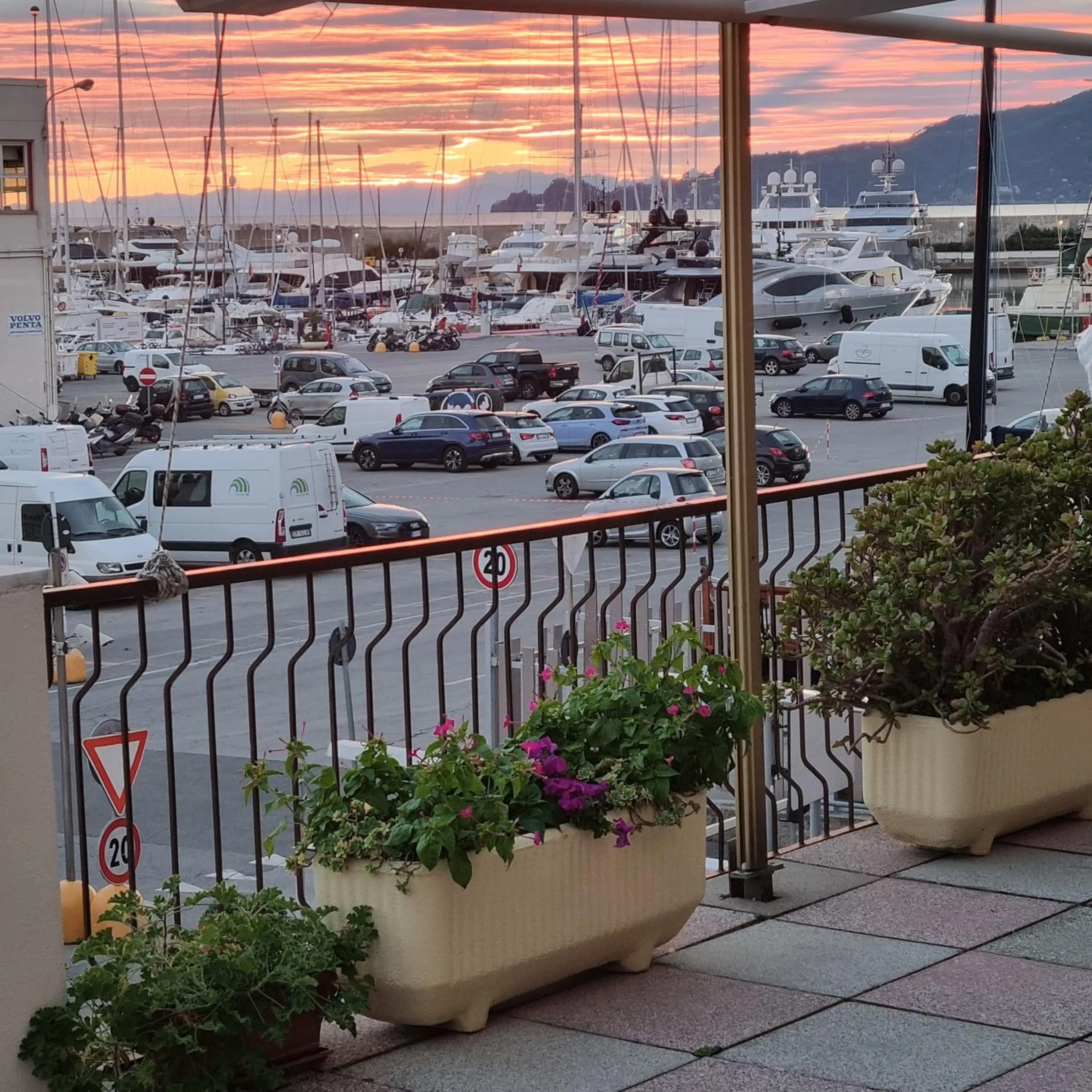 Balcony/Terrace in Albergo Stella Di Mare