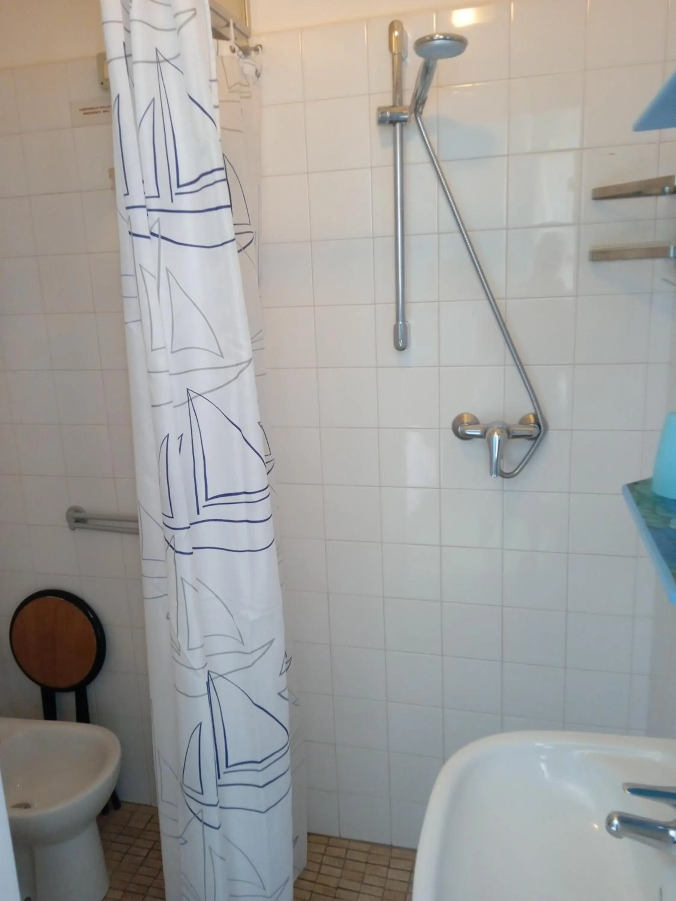 Bathroom in Albergo Stella Di Mare