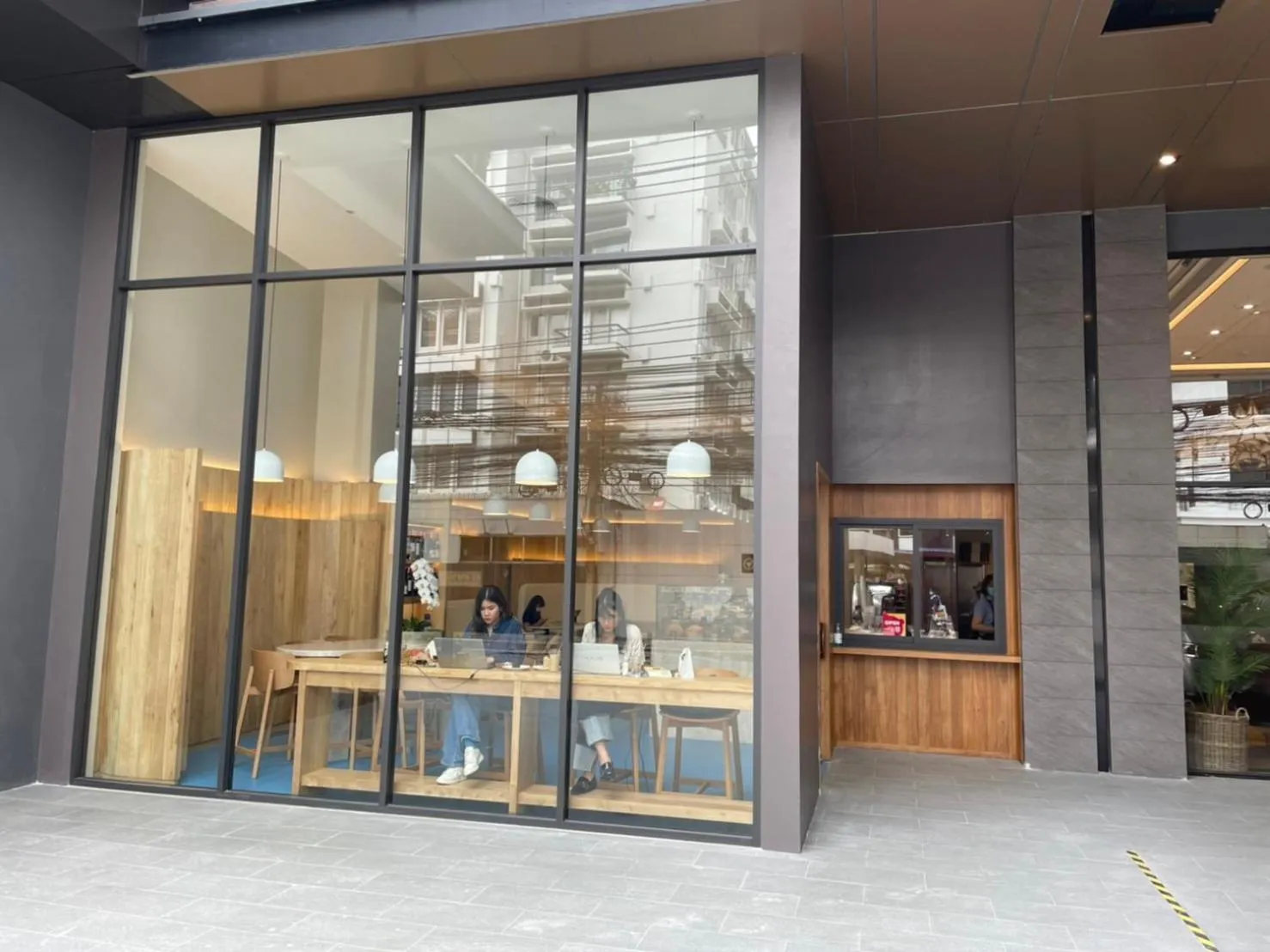 Restaurant/places to eat in The Quart Ruamrudee by UHG