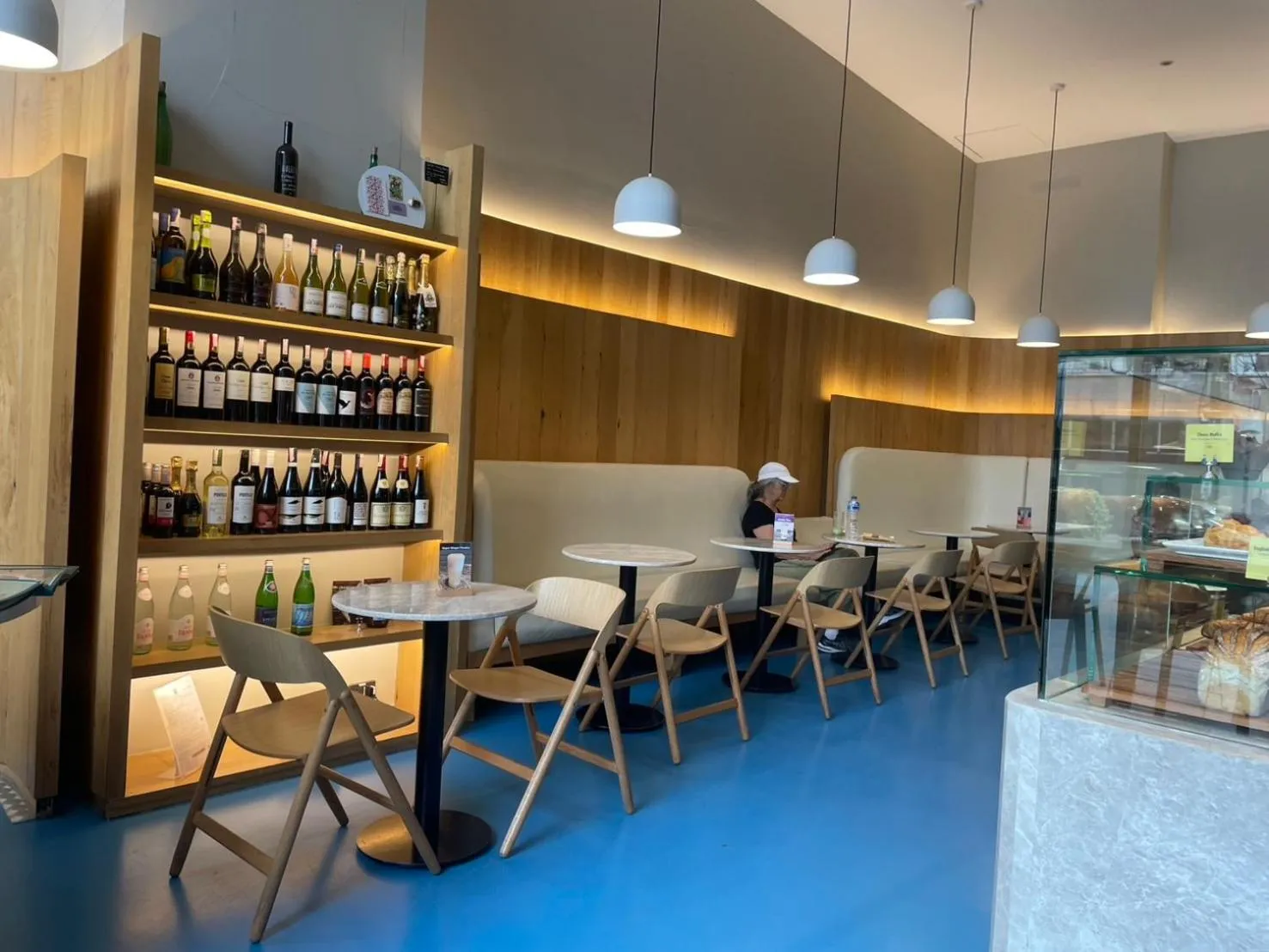 The Quart Ruamrudee by UHG