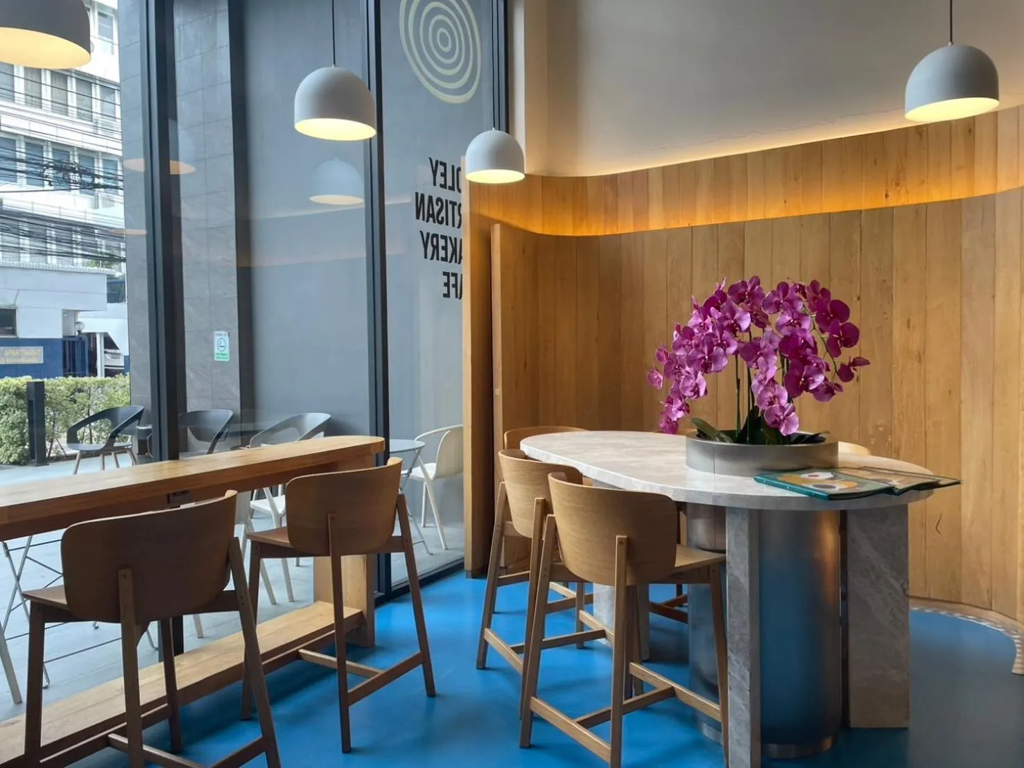 The Quart Ruamrudee by UHG