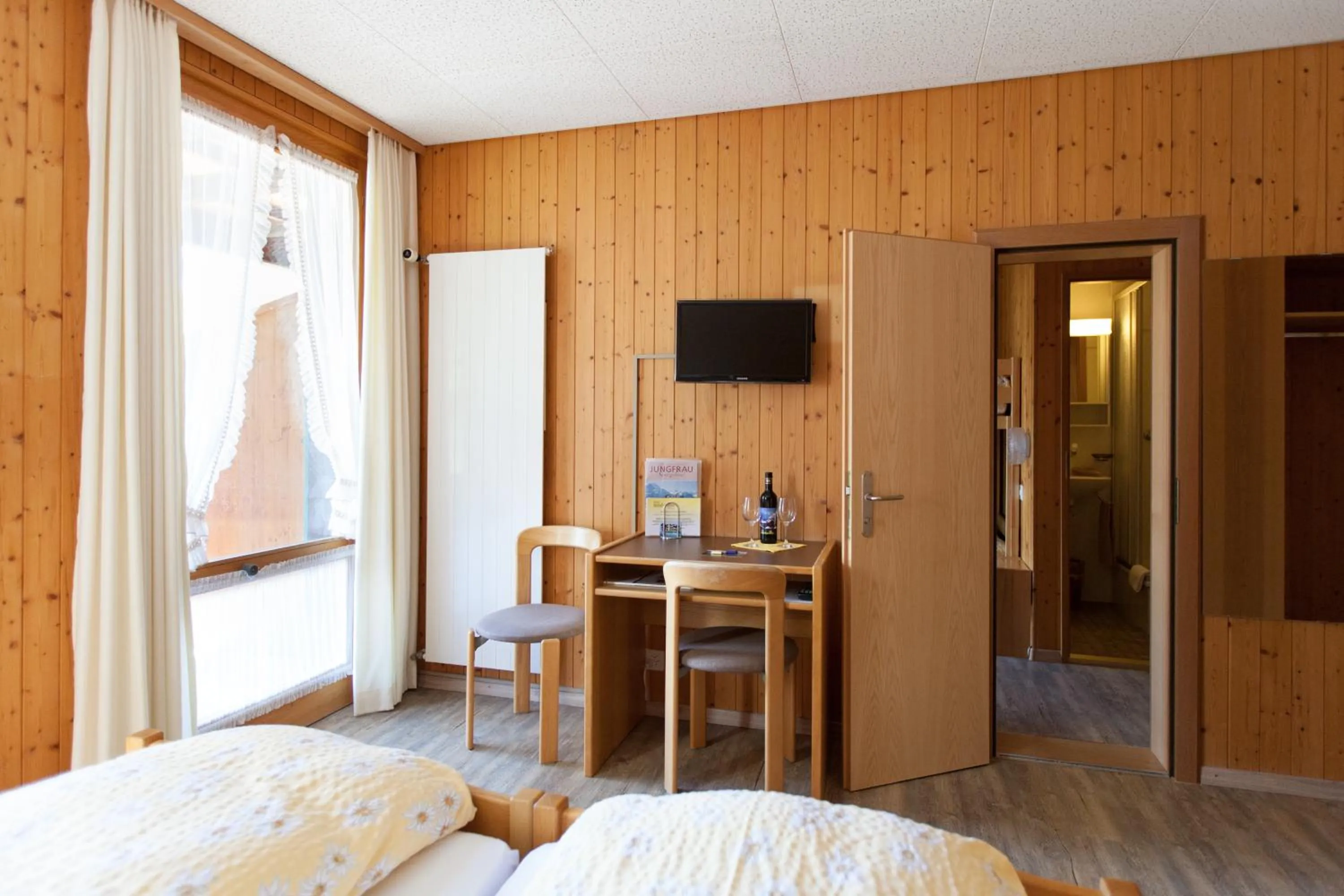 Decorative detail, Bed in Hotel Edelweiss