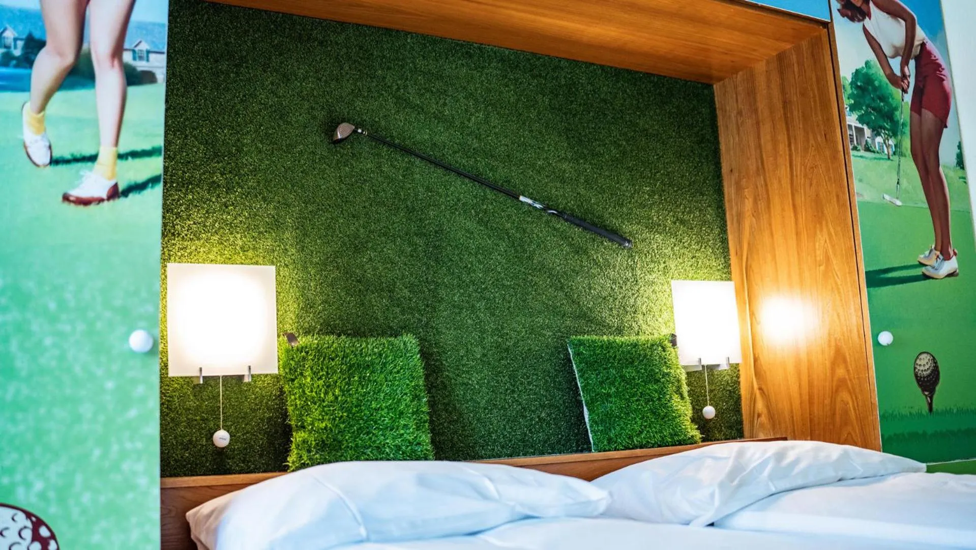 Photo of the whole room, Bed in Boutique Hotel Kronenhof