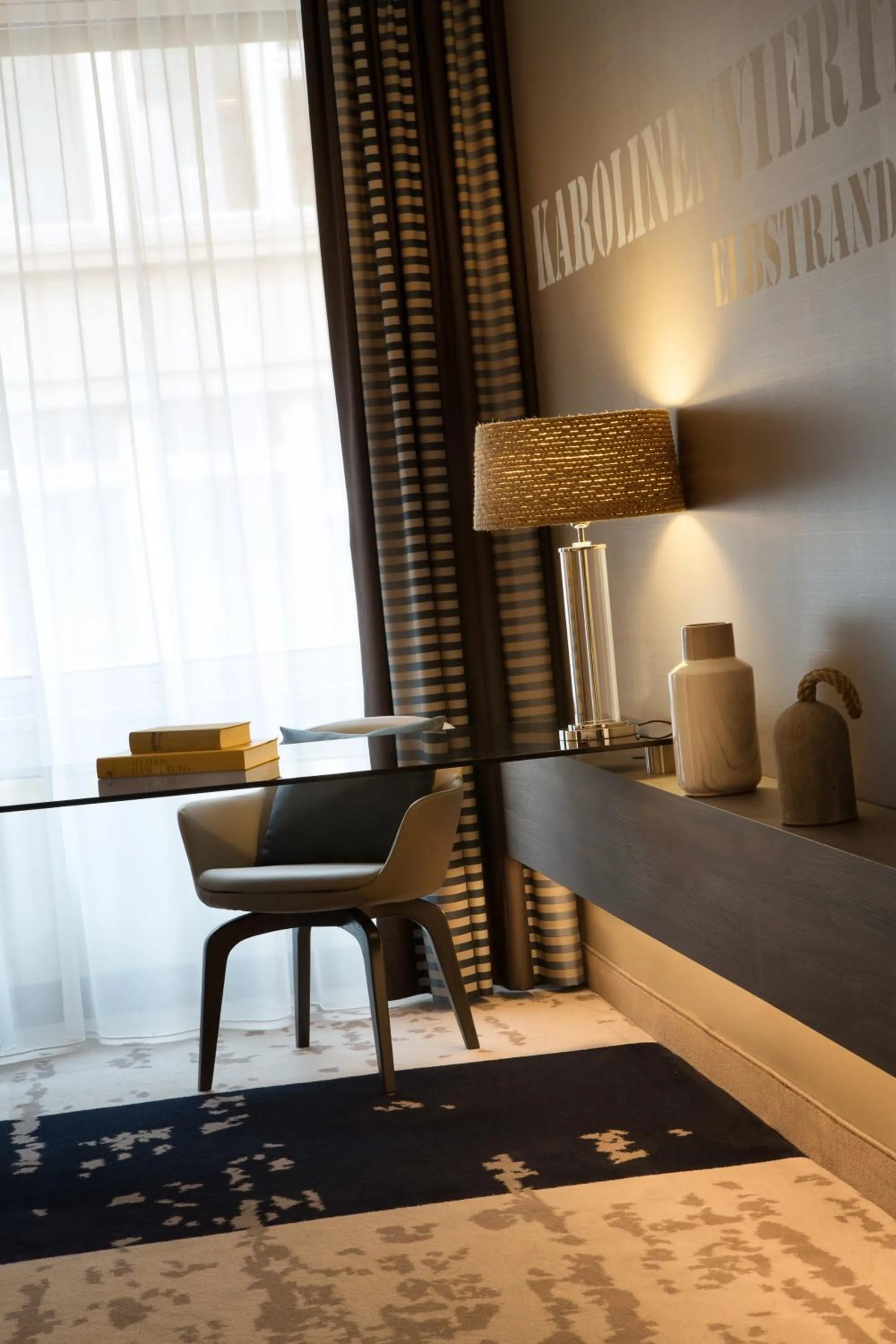 Guests in Renaissance Hamburg Hotel