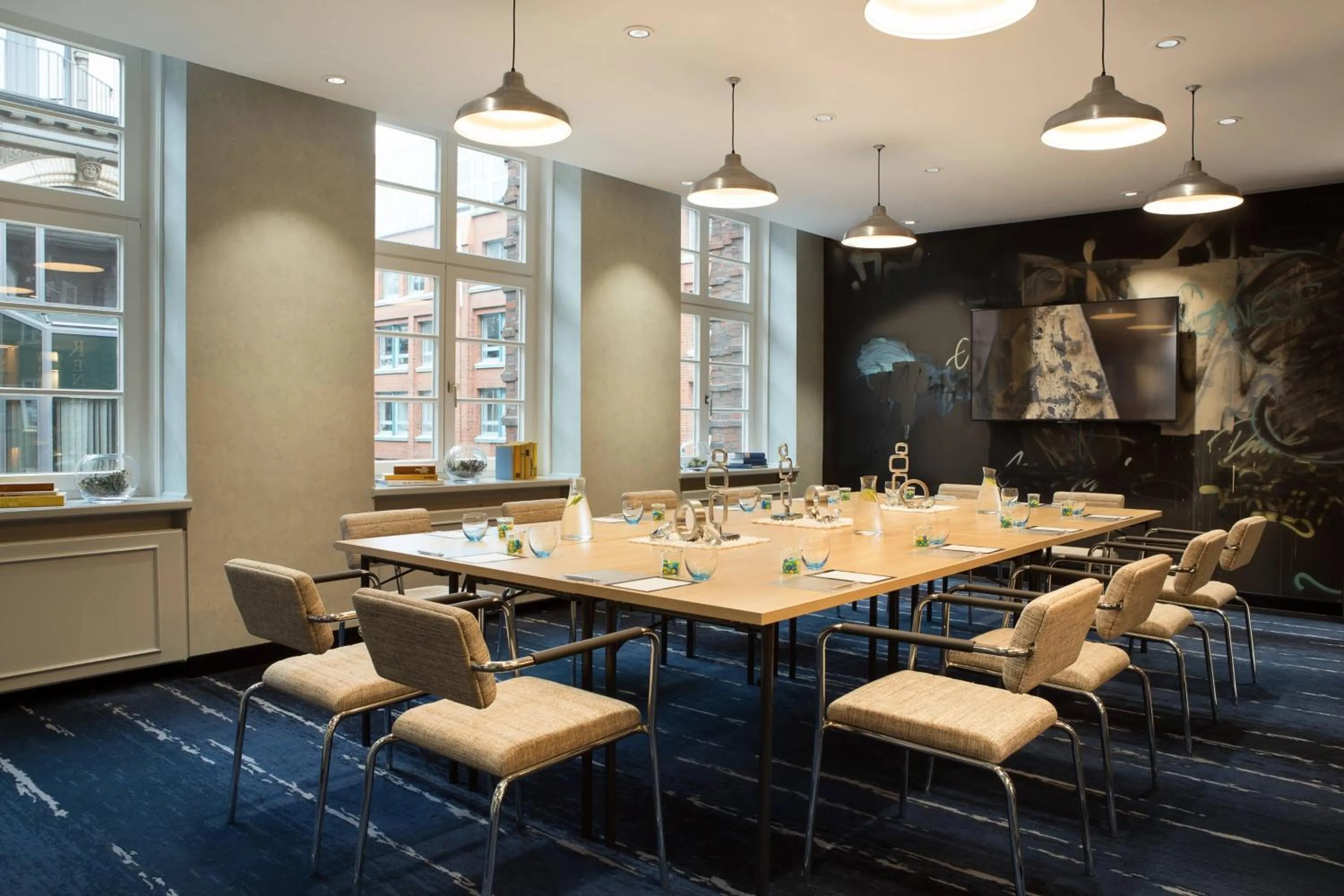 Meeting/conference room in Renaissance Hamburg Hotel