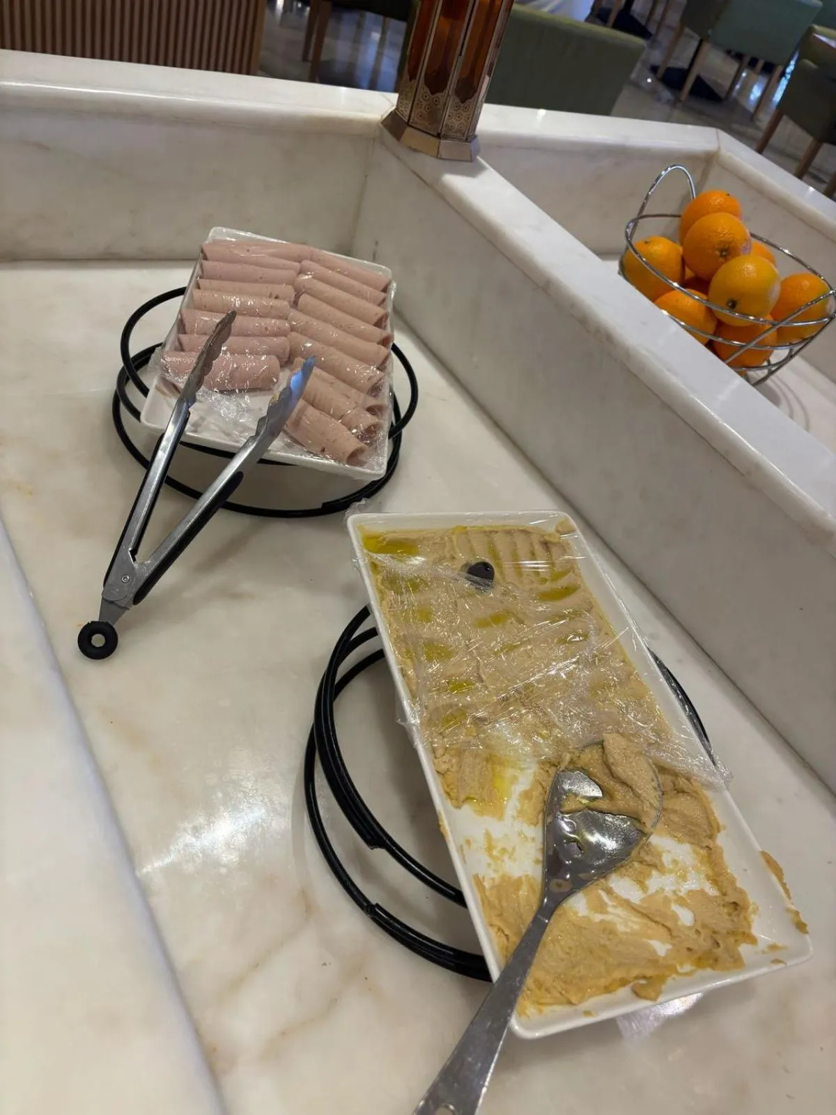 Restaurant/places to eat in Aram Hotel - AlMeshael Exit 18 فندق آرام - حي المشاعل مخرج 18