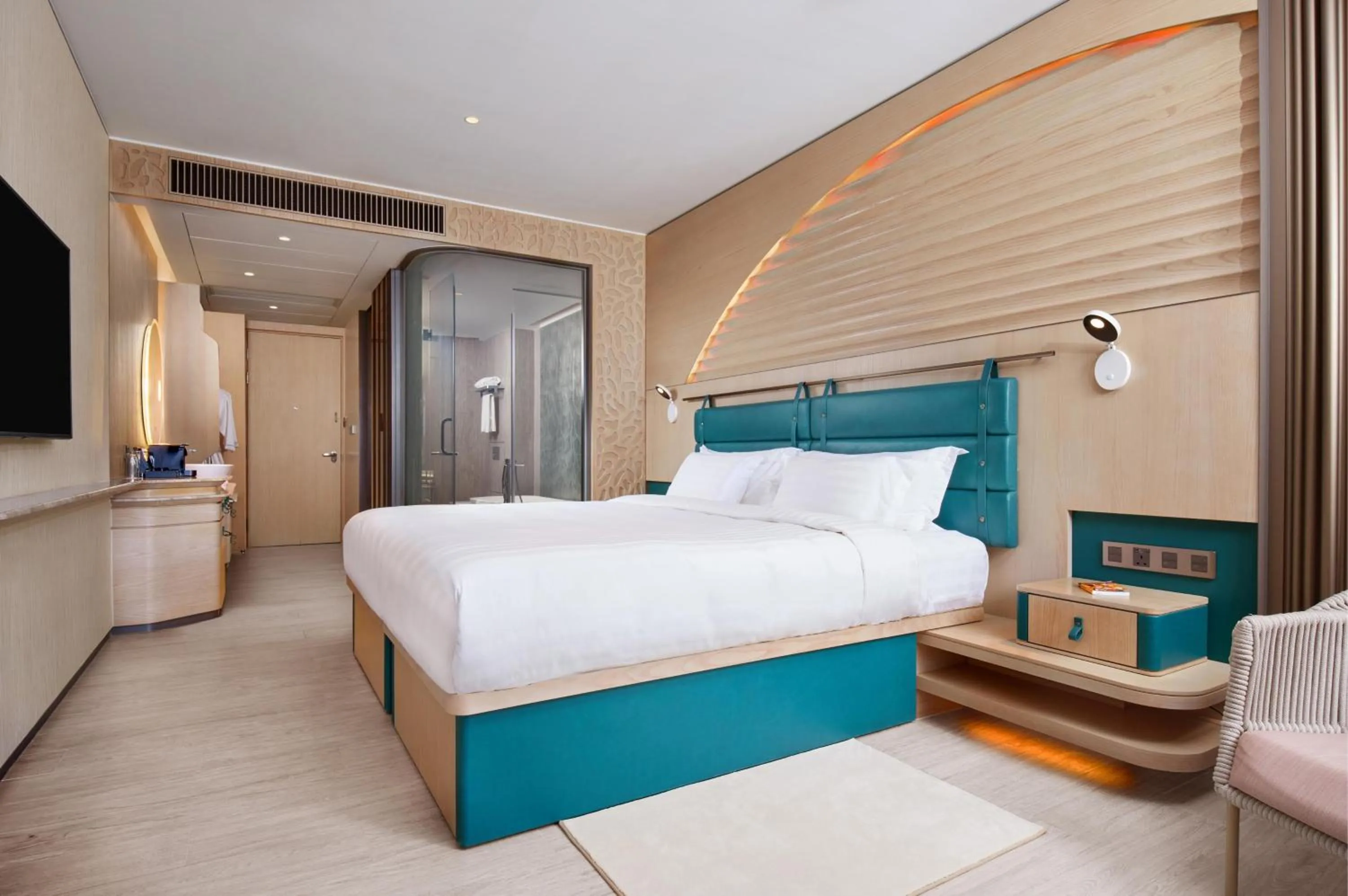 Photo of the whole room, Bed in WM Hotel Hong Kong, Vignette Collection