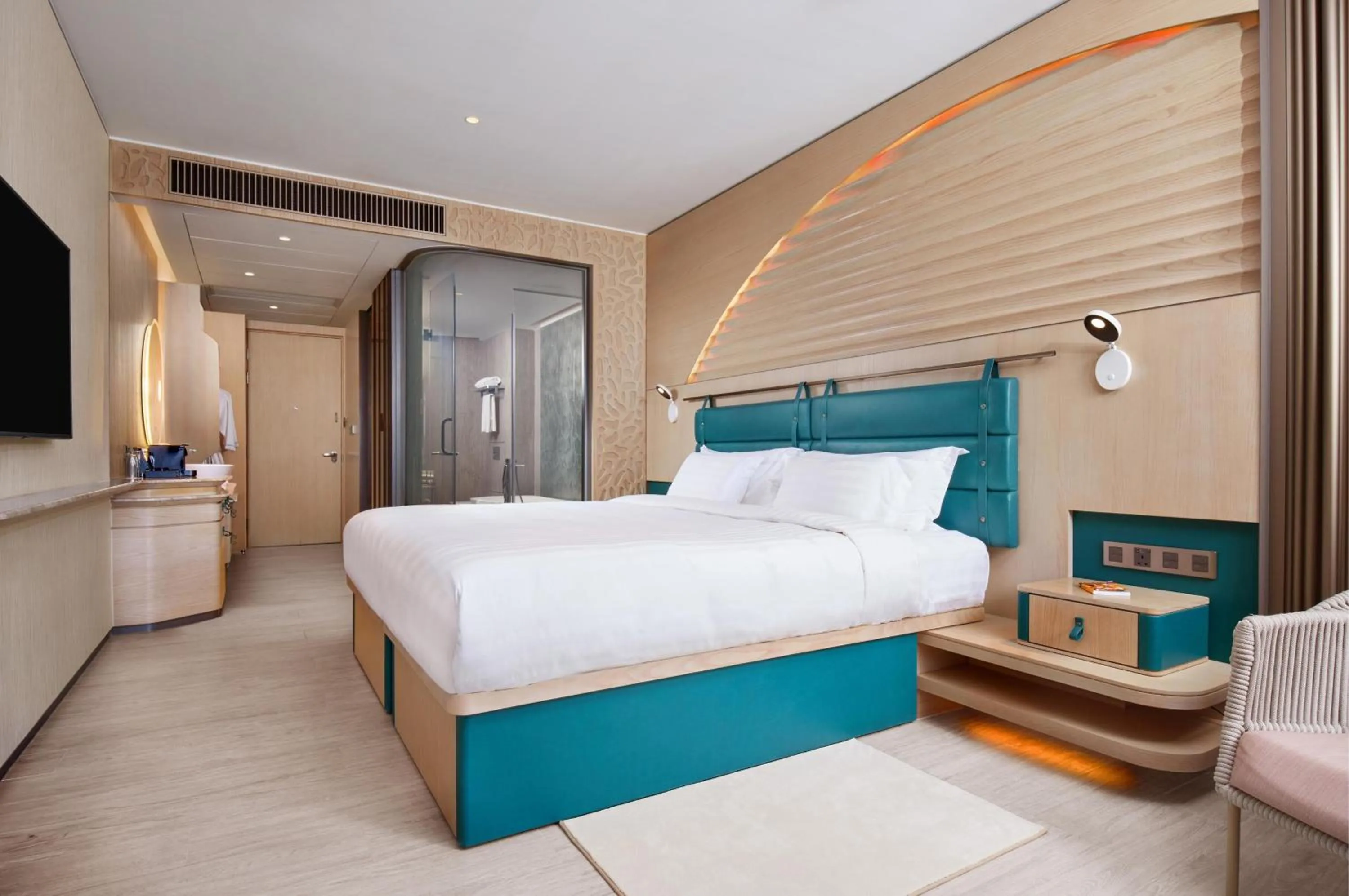 Photo of the whole room, Bed in WM Hotel Hong Kong, Vignette Collection