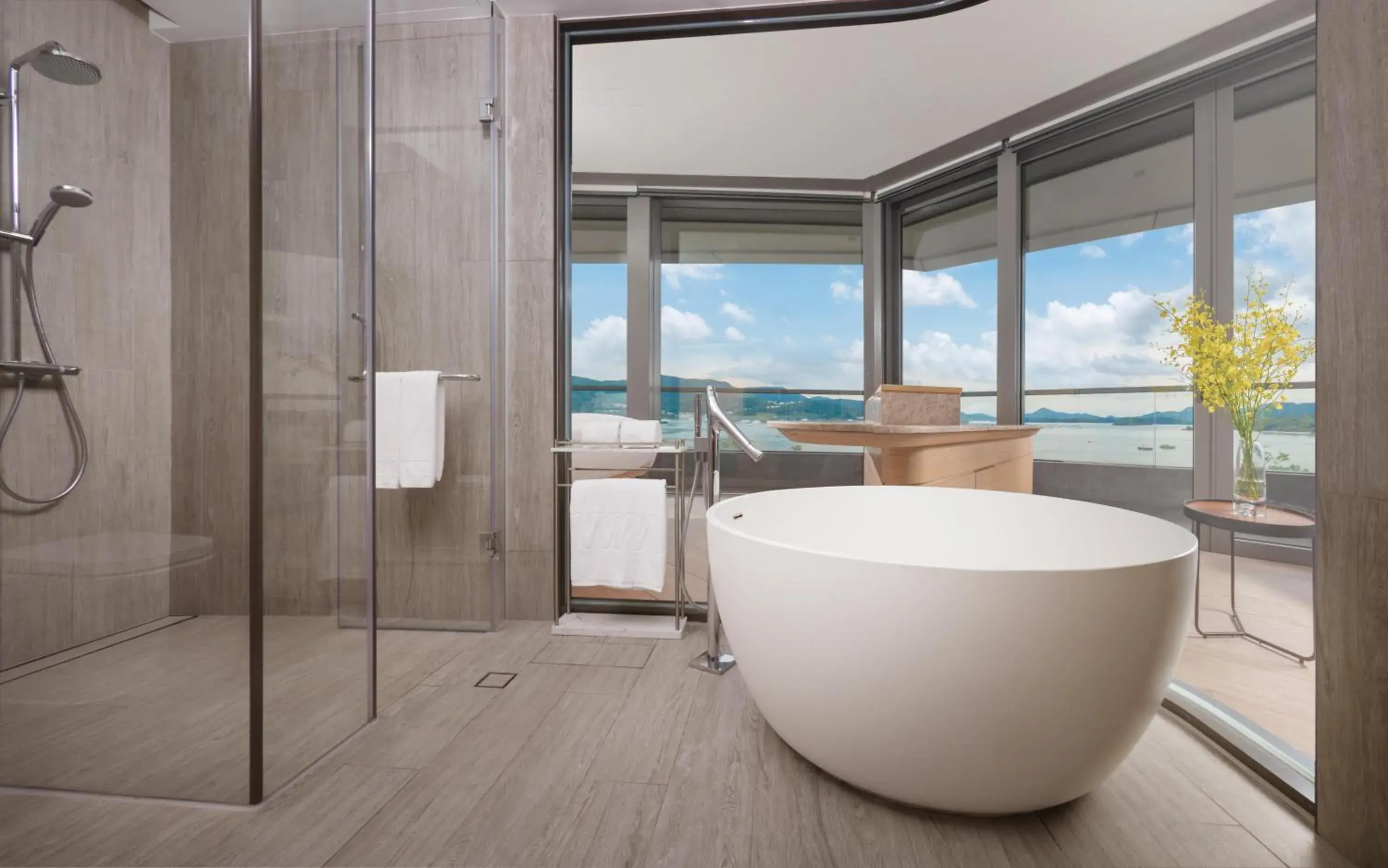 1 King Suite Sea View Balcony in WM Hotel Hong Kong, Vignette Collection 1 King Suite Sea View Balcony in WM Hotel Hong Kong, Vignette Collection