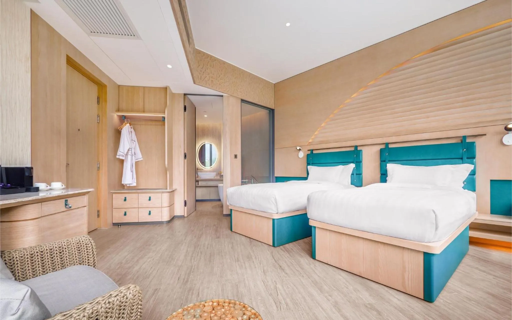 Photo of the whole room, Bed in WM Hotel Hong Kong, Vignette Collection