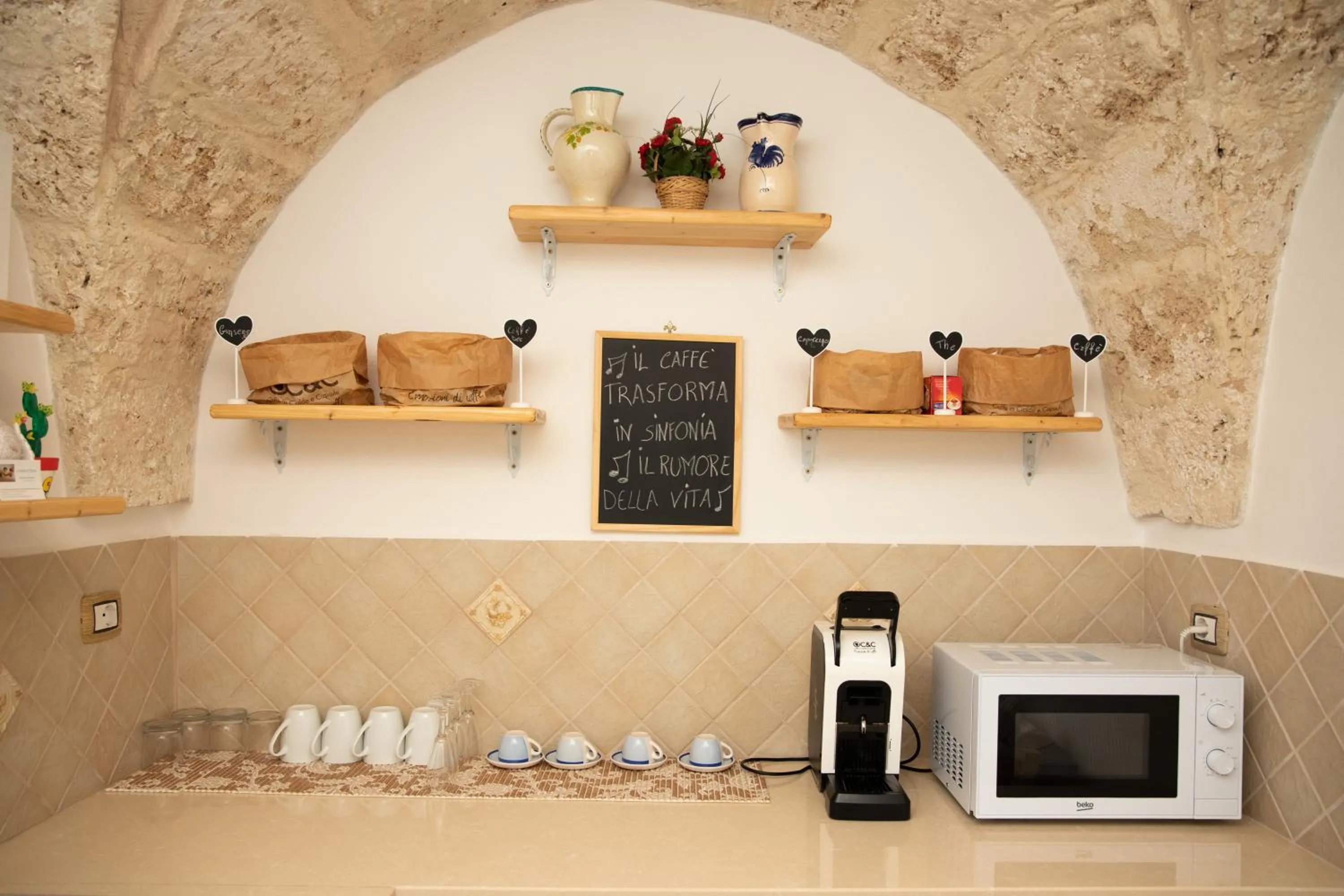 Coffee/tea facilities in La Corte dei Sogni