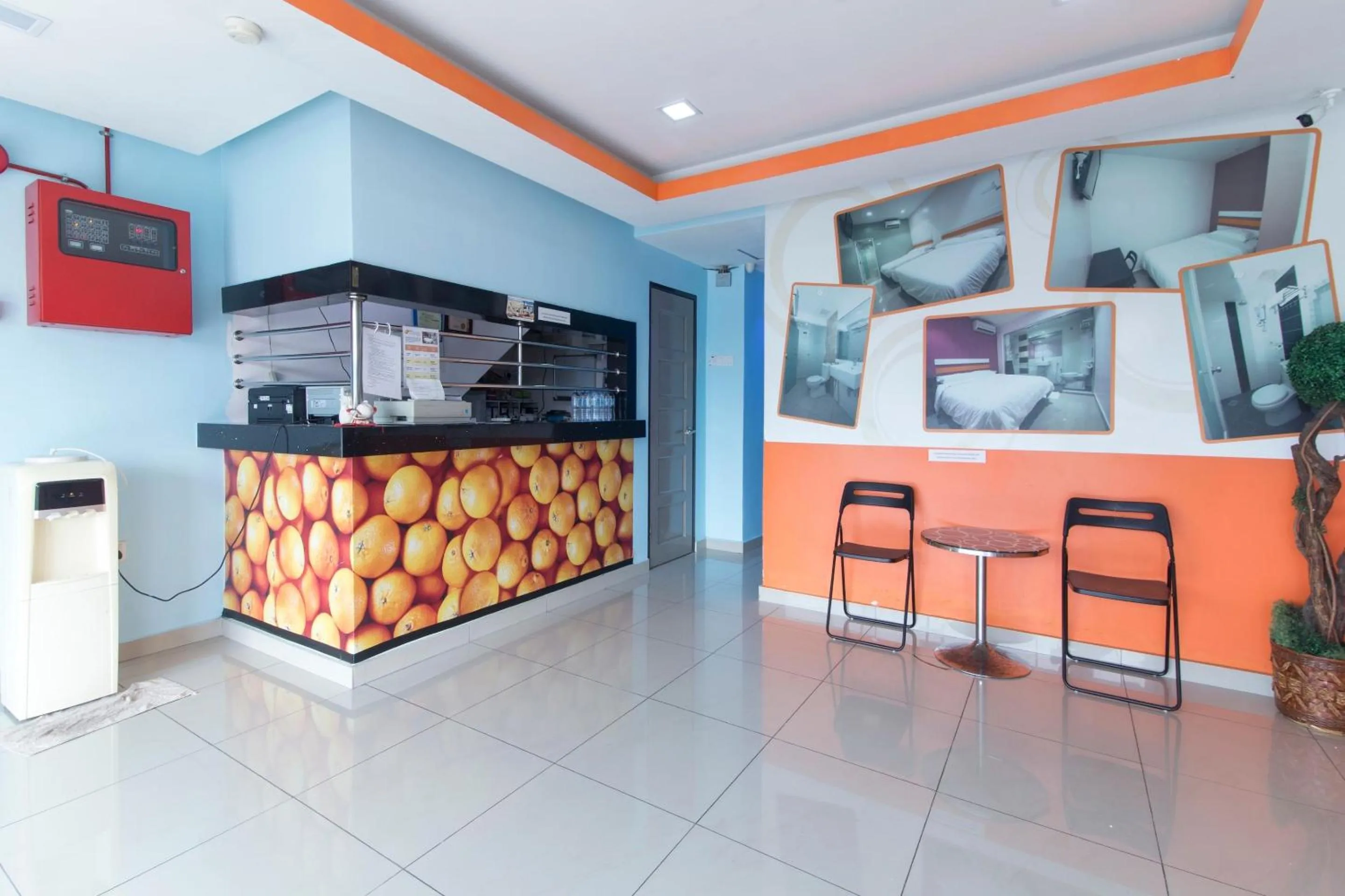 Lobby or reception in Super OYO 90296 Red Orange Hotel Port Klang