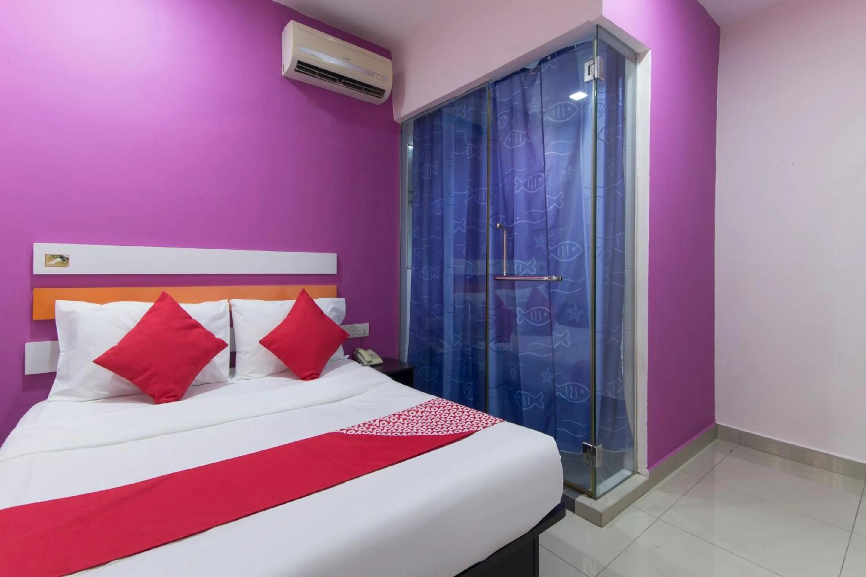 Bedroom in Super OYO 90296 Red Orange Hotel Port Klang
