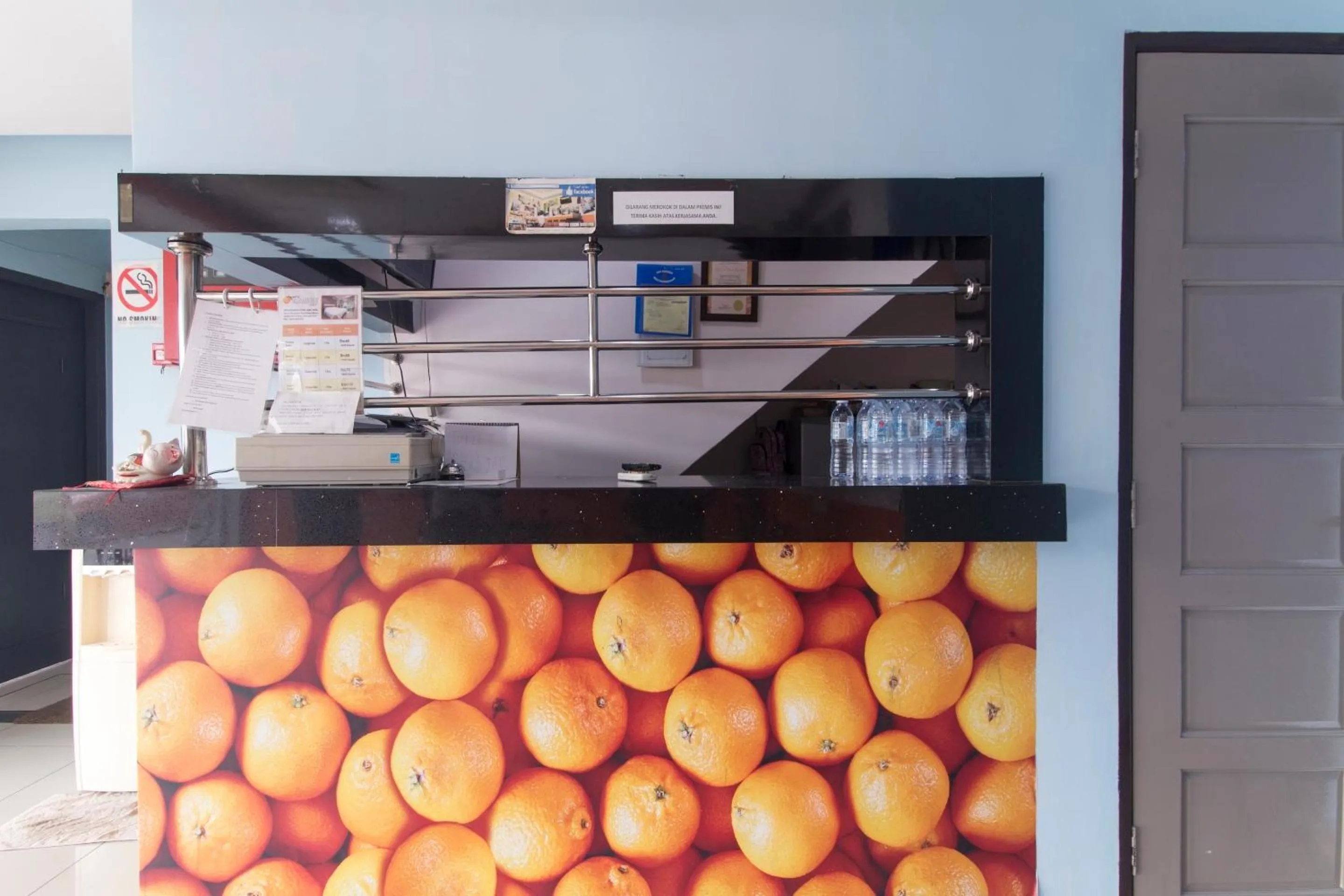 Lobby or reception in Super OYO 90296 Red Orange Hotel Port Klang