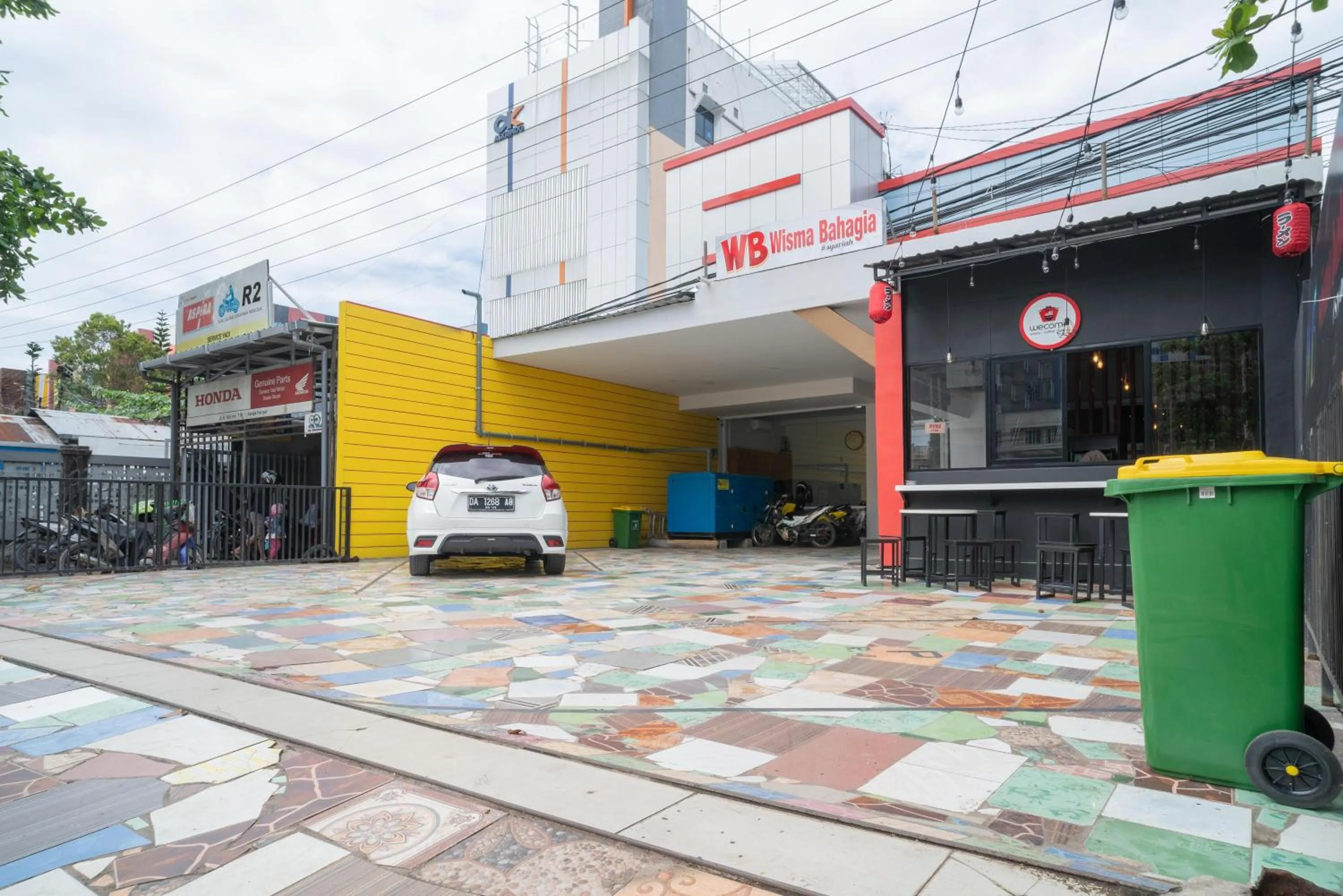 RedDoorz Syariah near Jalan Ahmad Yani Banjarmasin 3