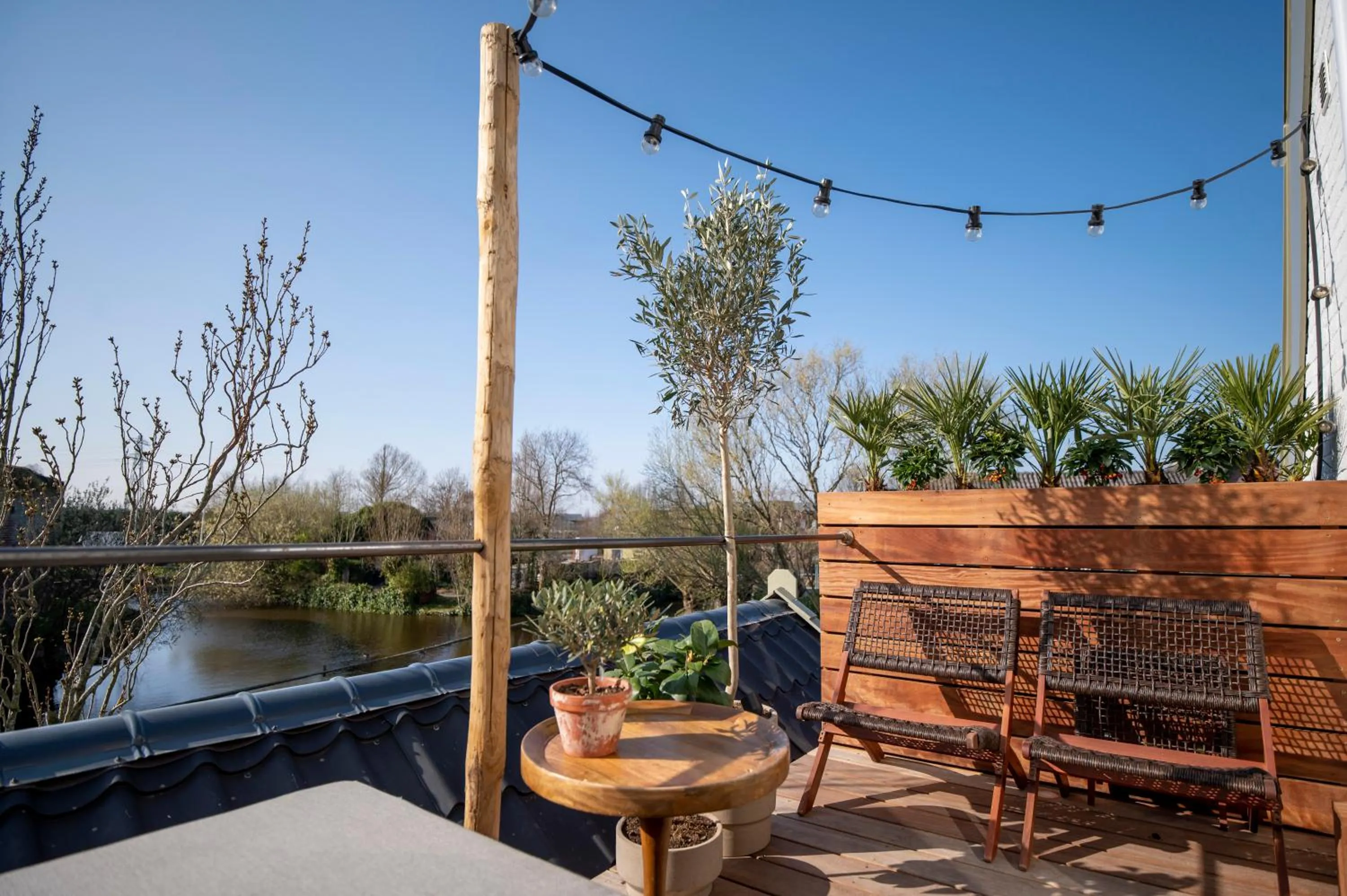 Garden in LODGE & LOFT