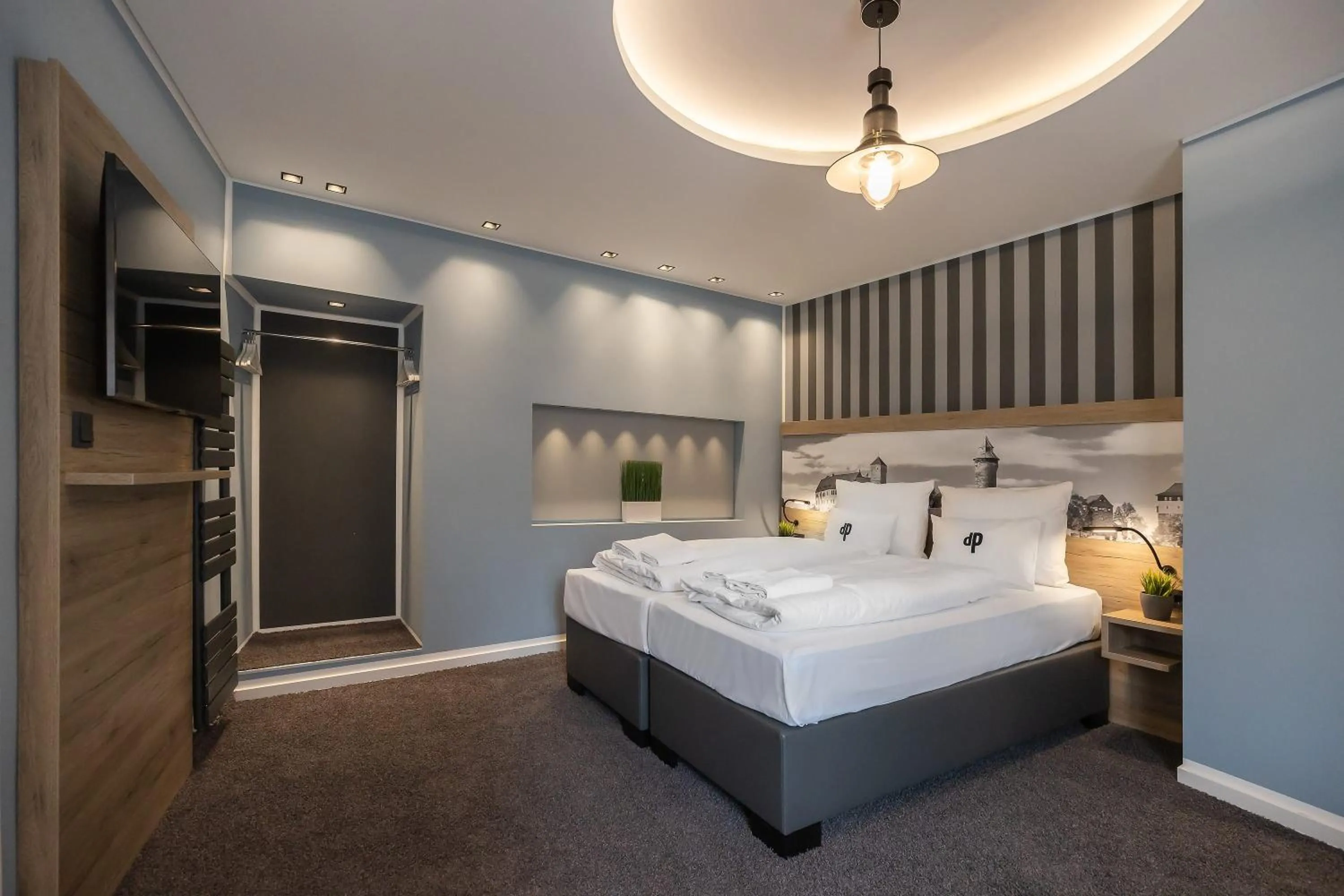 Bed in Oldtown Studios by dasPaul