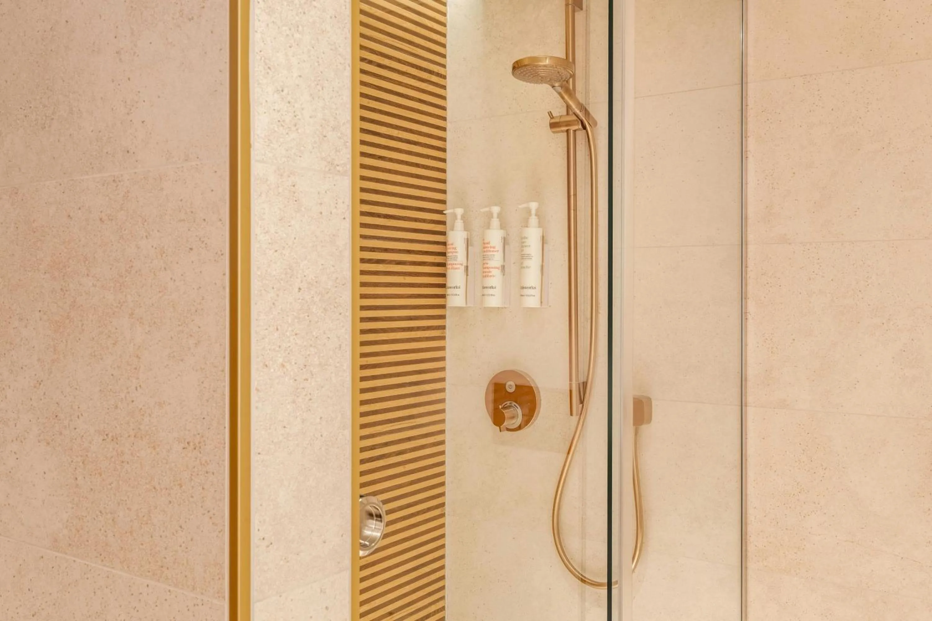 Bathroom in Zurich Marriott Hotel