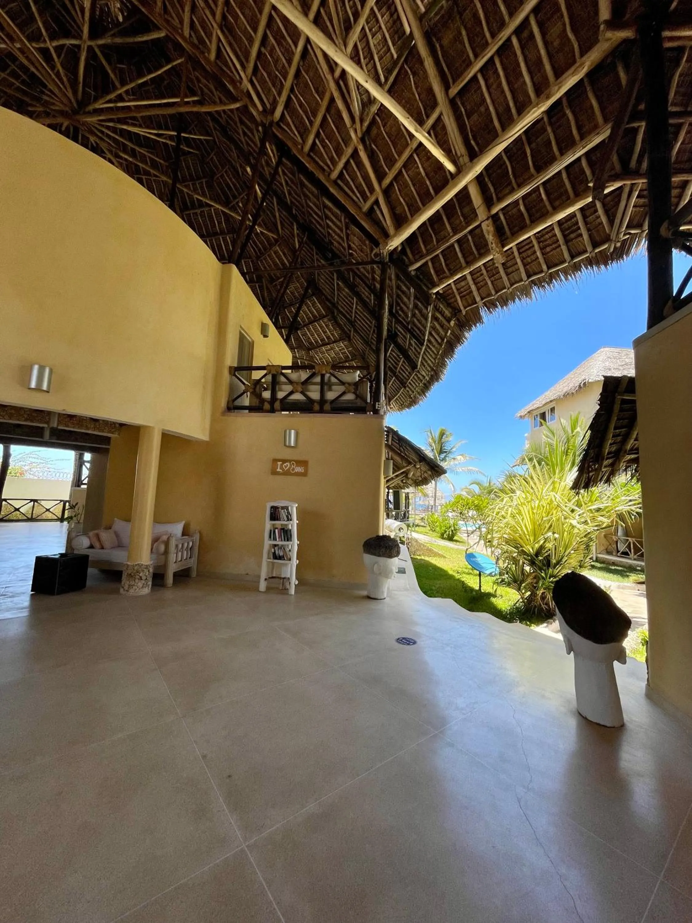 Patio in Mawe Zuri Resort
