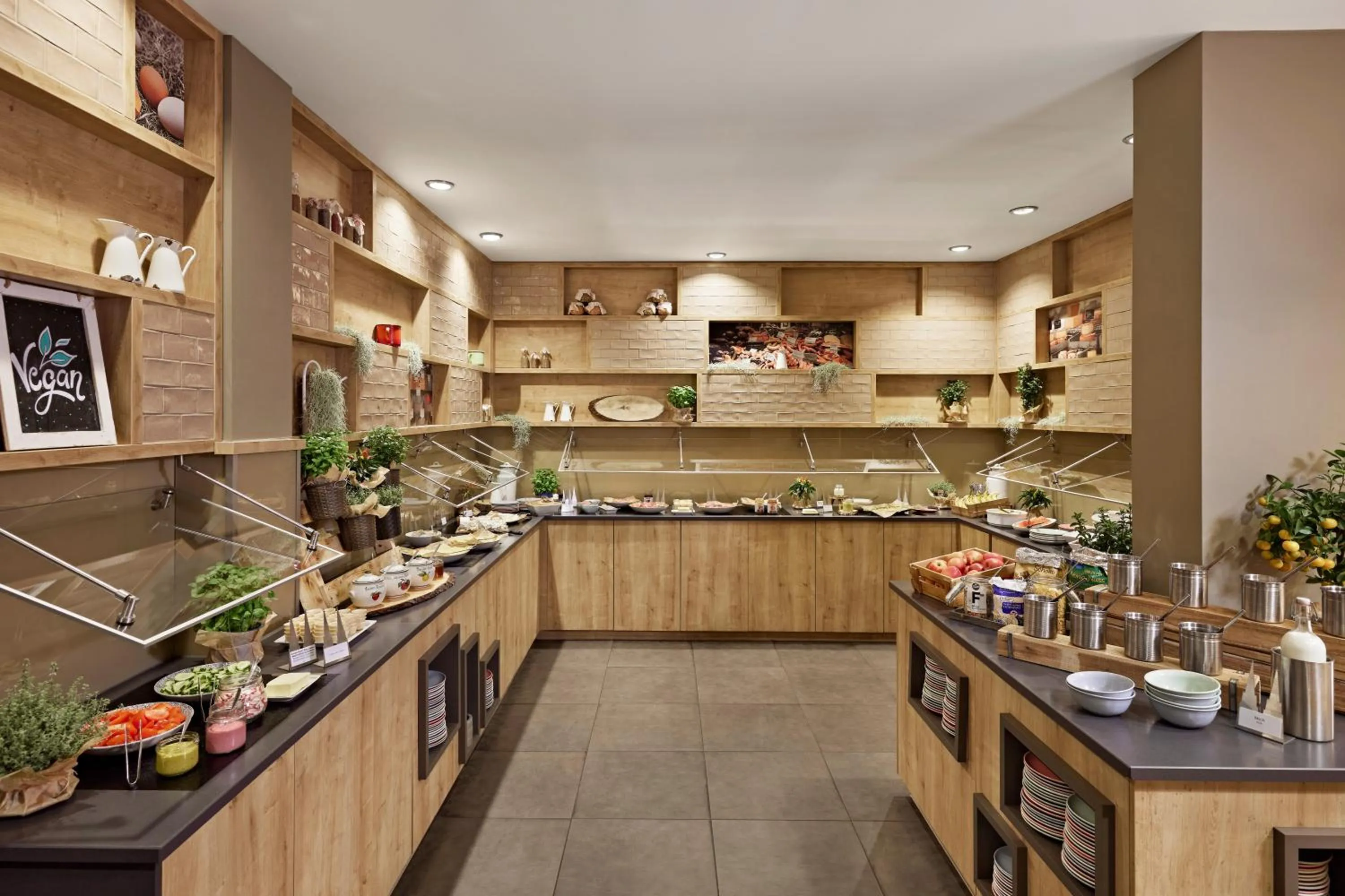 Breakfast in Lindner Hotel Cologne City Plaza, part of JdV by Hyatt