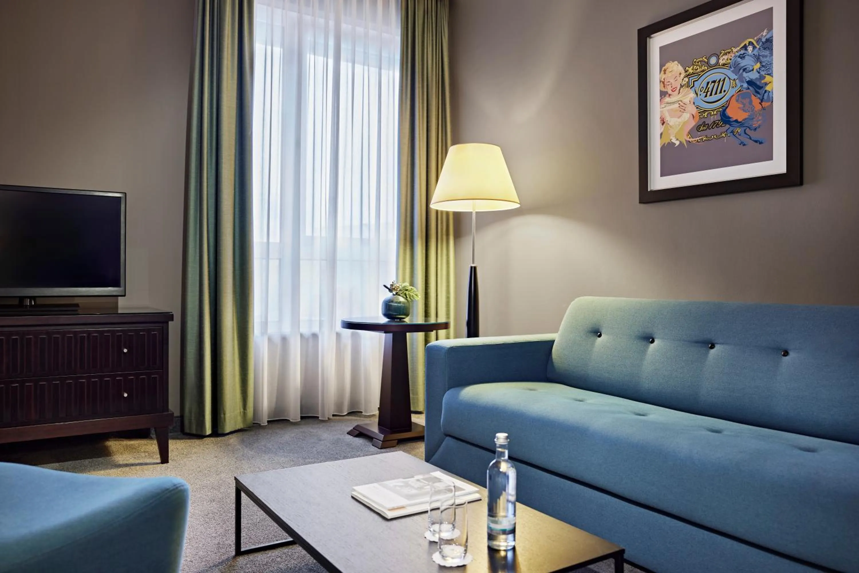 Seating area in Lindner Hotel Cologne City Plaza, part of JdV by Hyatt