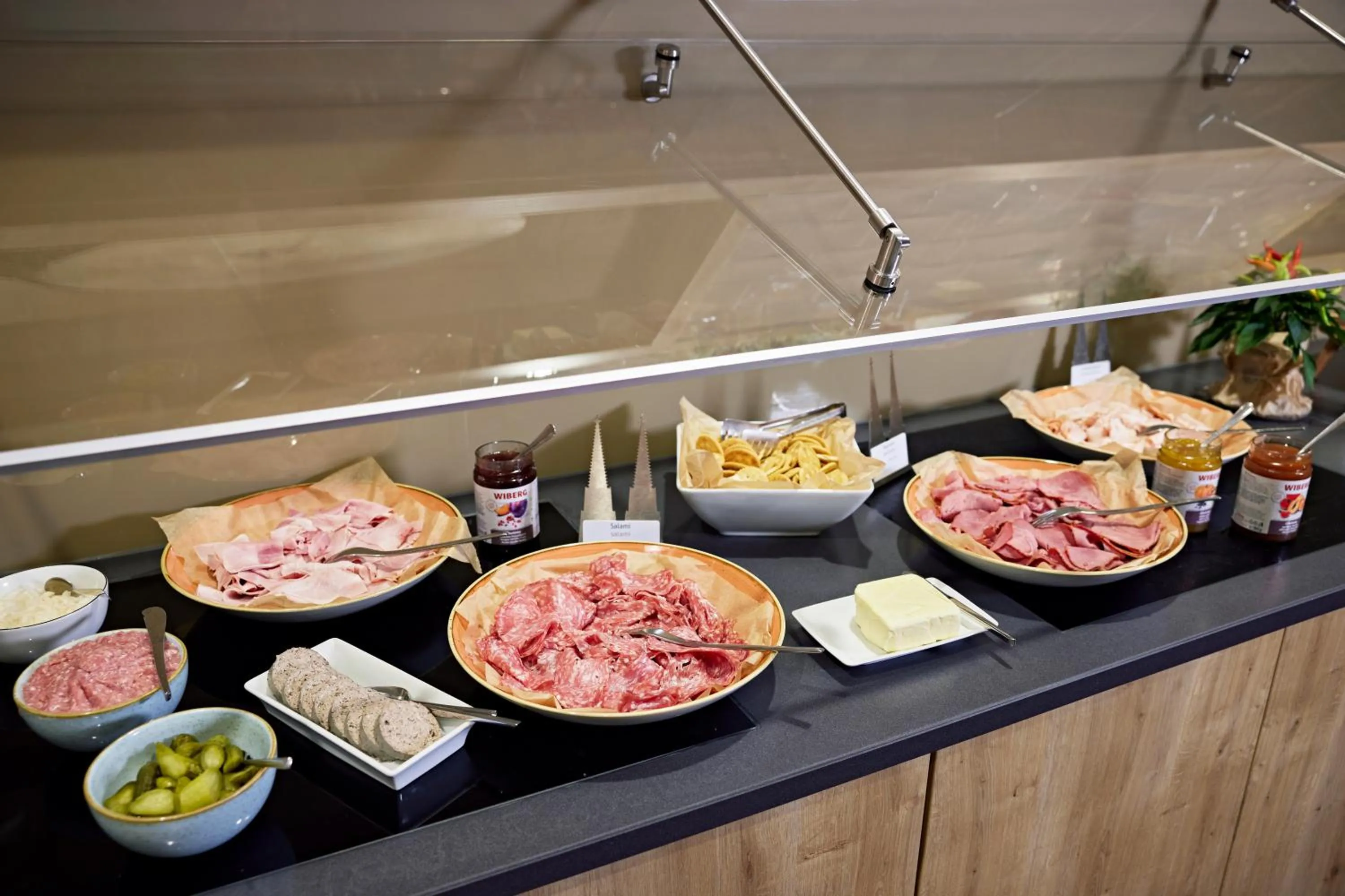 Breakfast in Lindner Hotel Cologne City Plaza, part of JdV by Hyatt