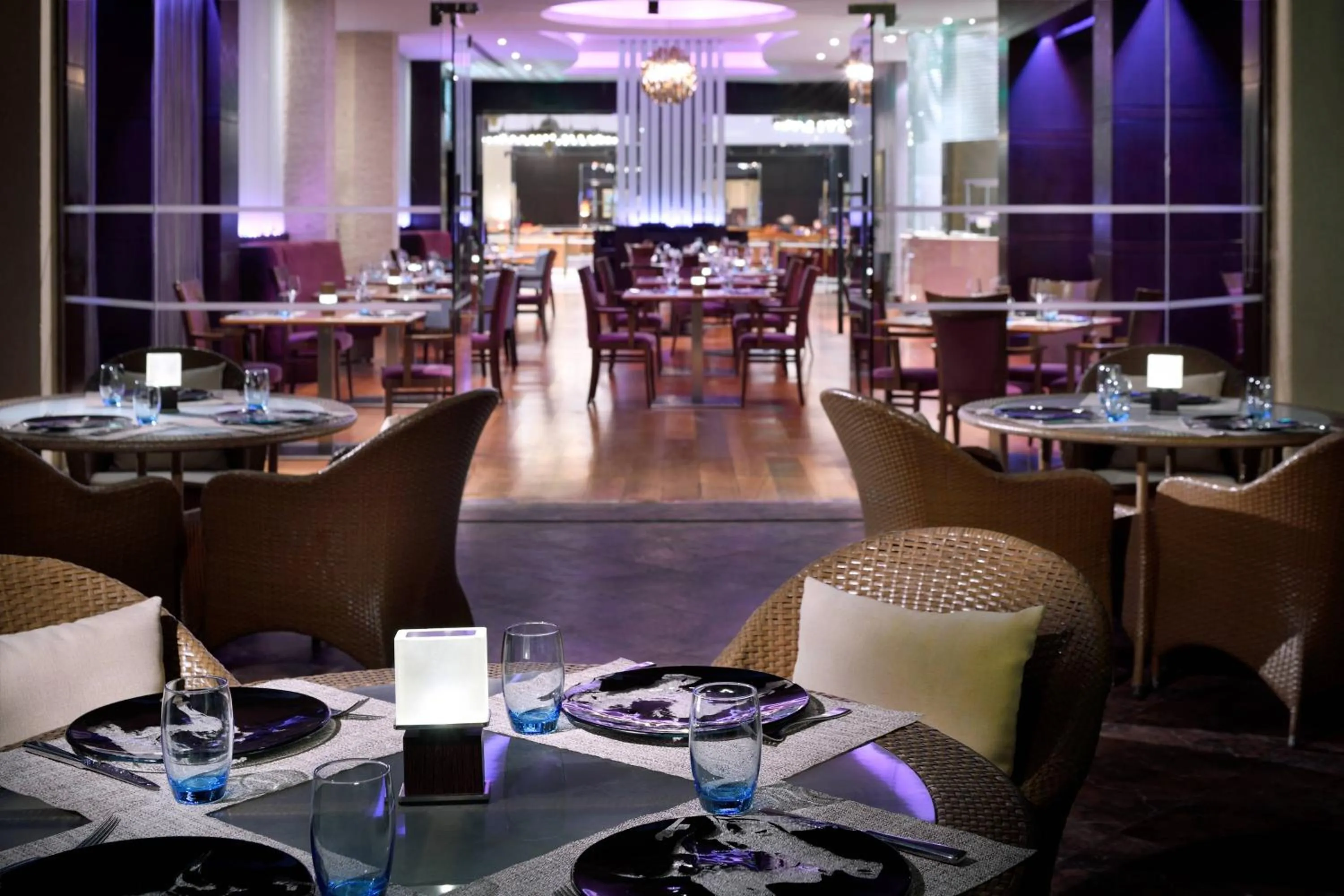 Restaurant/places to eat in Riyadh Marriott Hotel