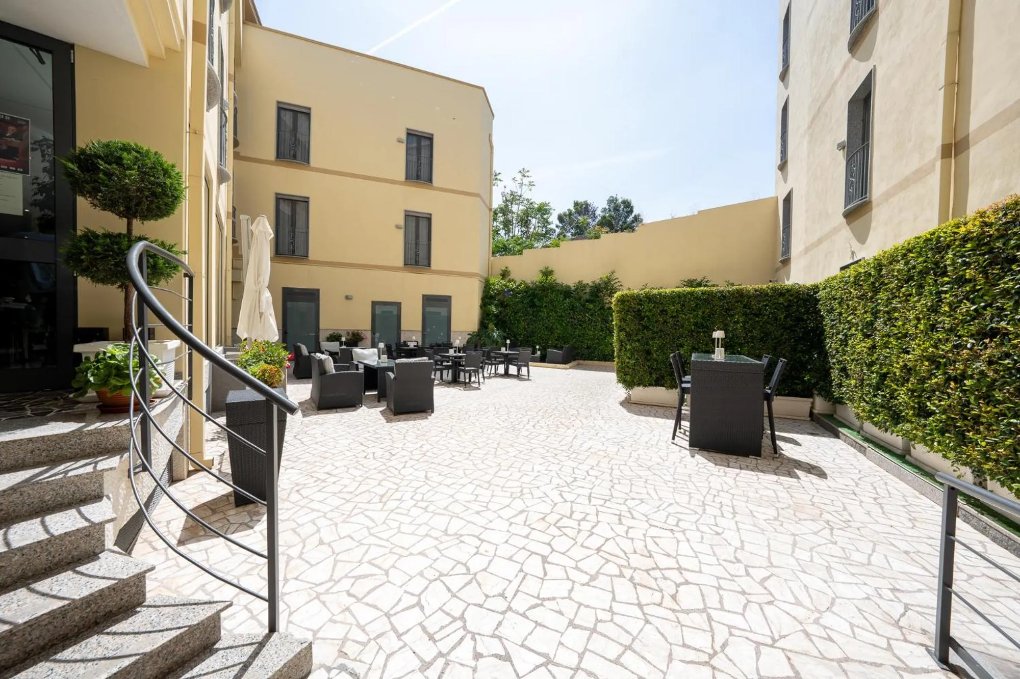 Garden in Hotel Auditorium