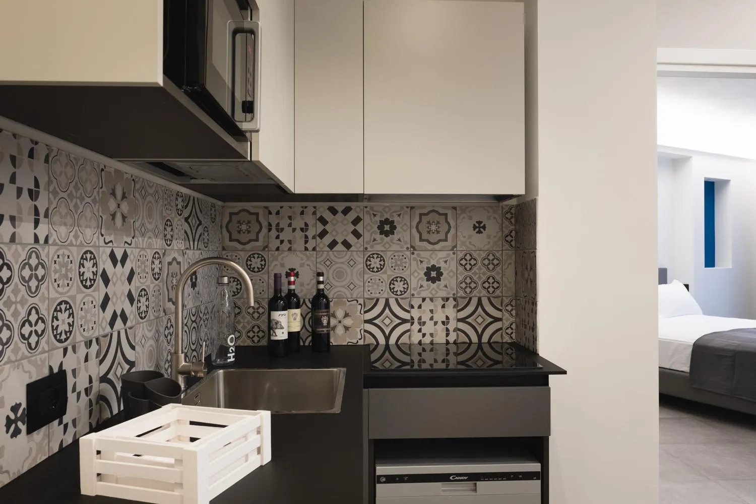 Photo of the whole room, Bed in Amiata Suite