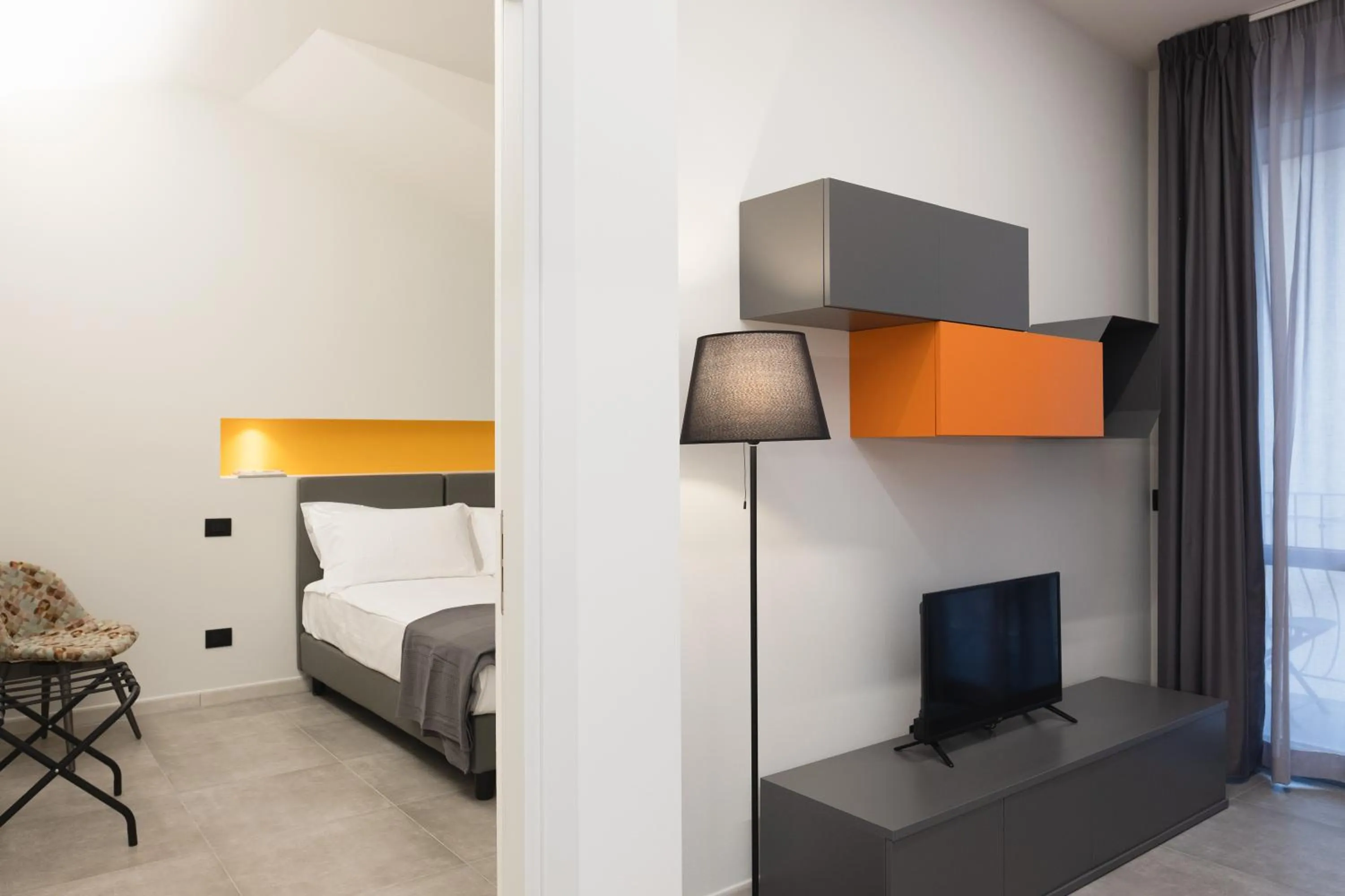 Photo of the whole room, Bed in Amiata Suite