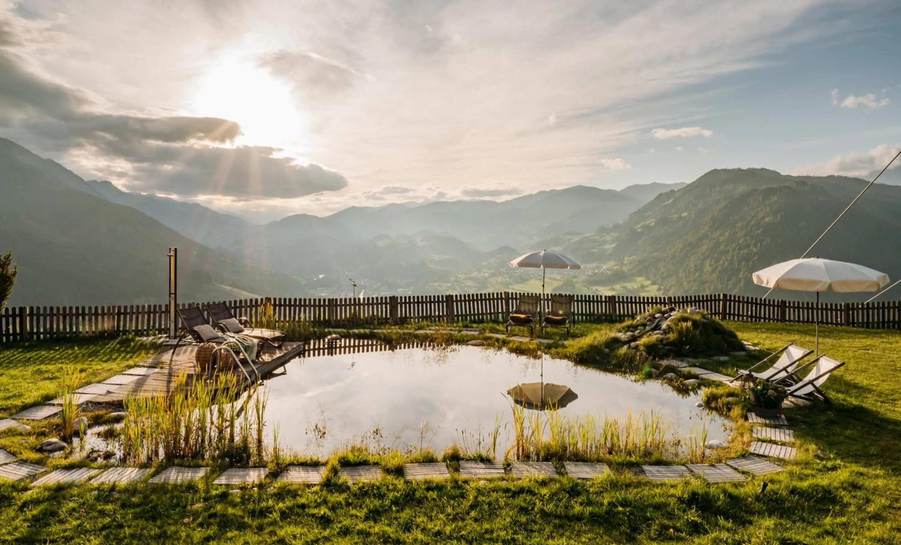 Garden view in Alpendorf Hotel Stern