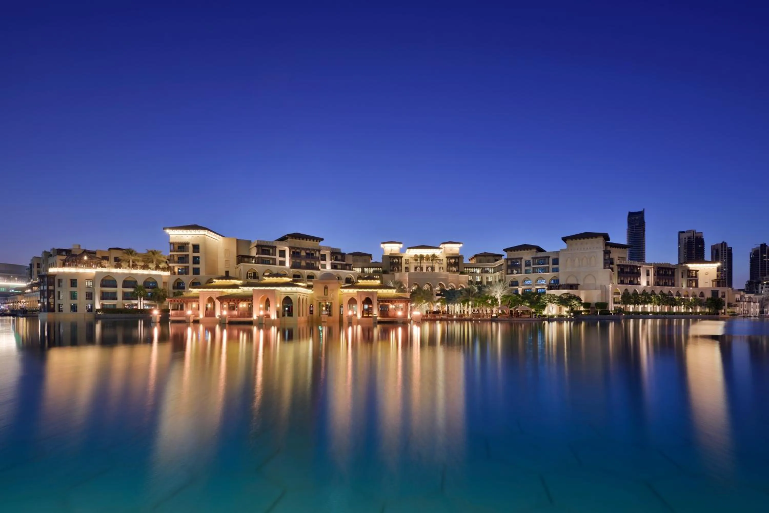 Lake view in Palace Downtown