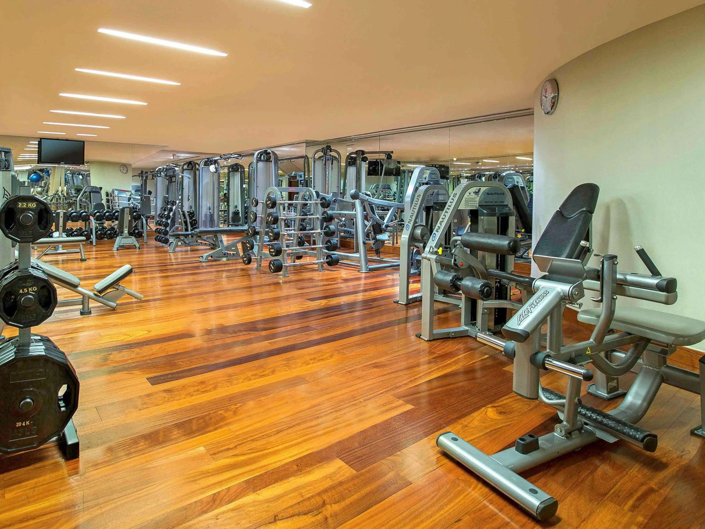 Fitness centre/facilities in La Cigale Hotel Managed by Accor