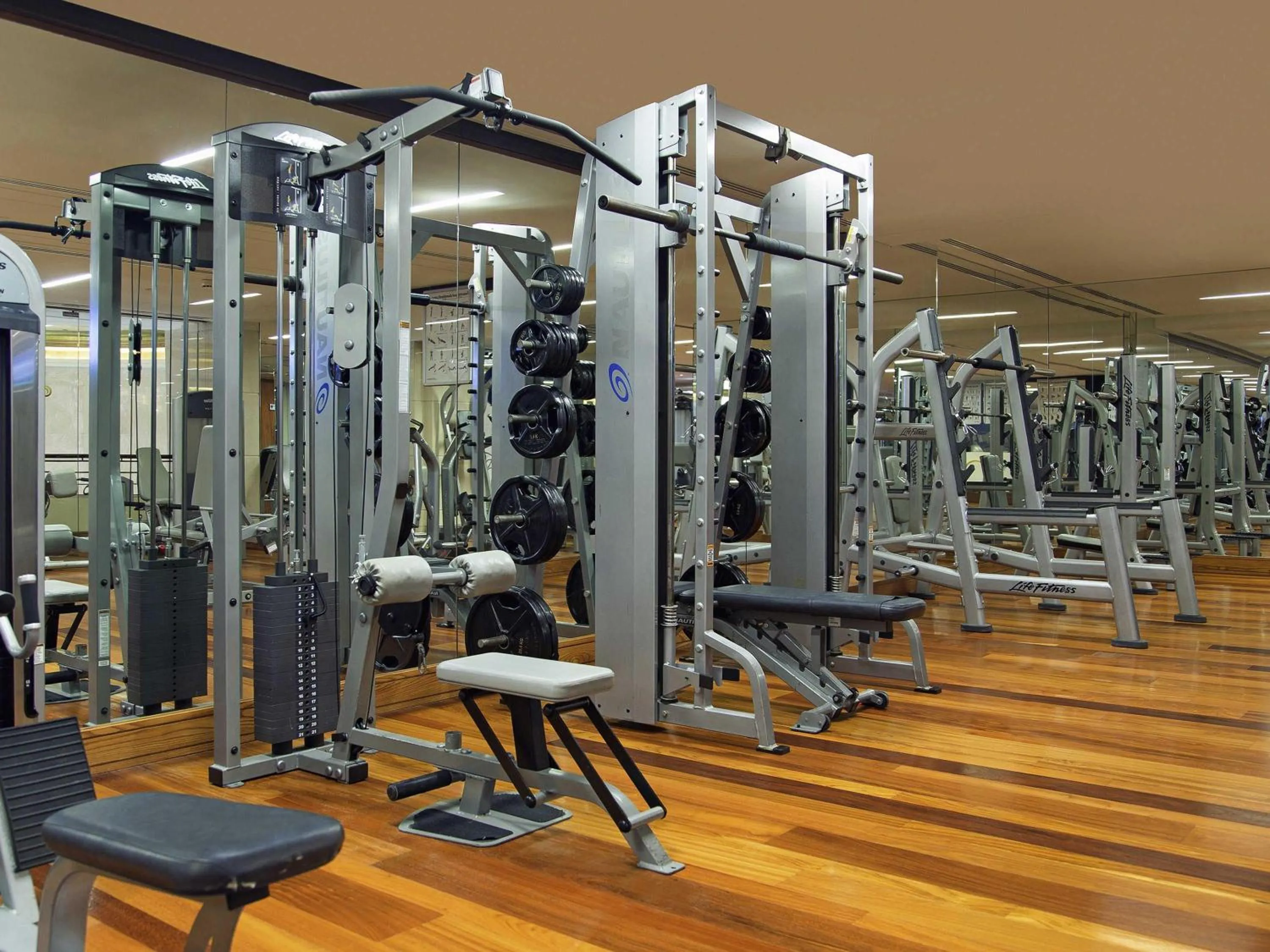 Fitness centre/facilities in La Cigale Hotel Managed by Accor