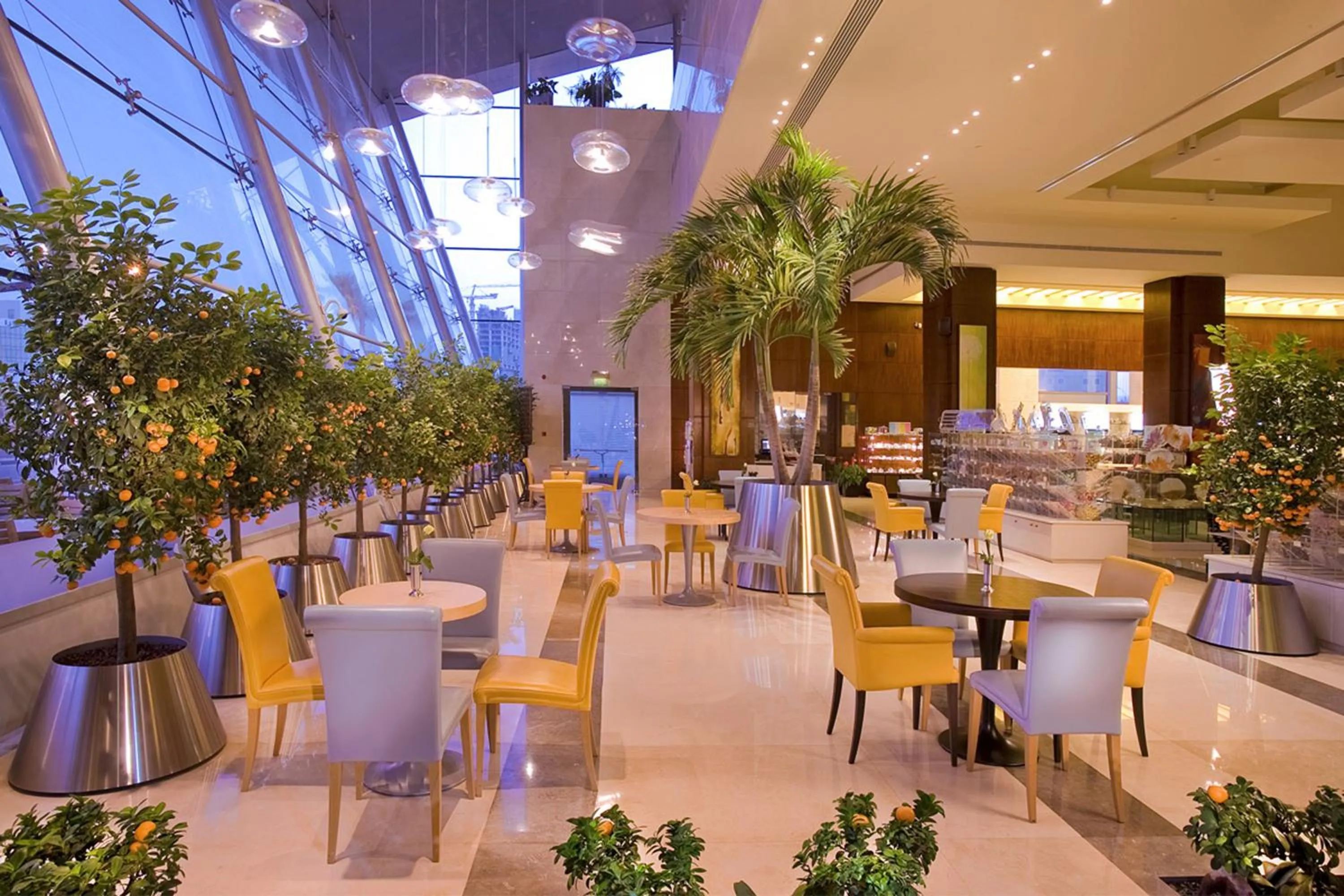 Restaurant/places to eat in La Cigale Hotel Managed by Accor