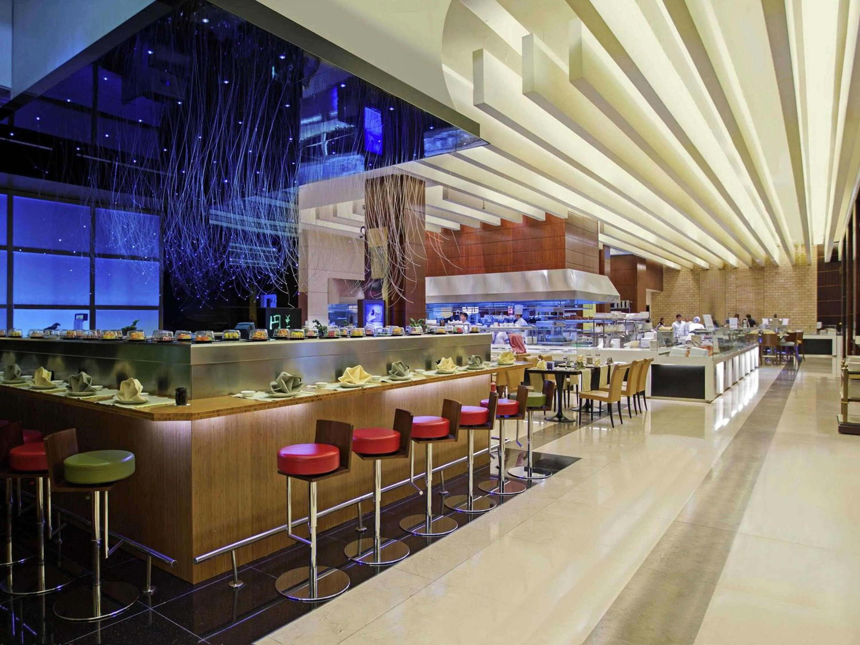 Restaurant/places to eat in La Cigale Hotel Managed by Accor