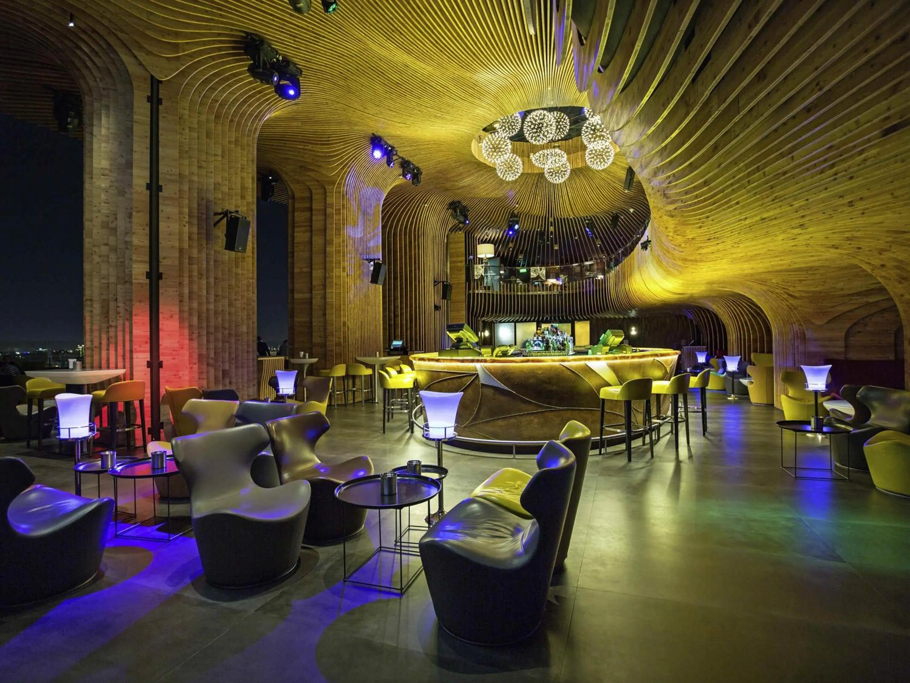 Lounge or bar in La Cigale Hotel Managed by Accor