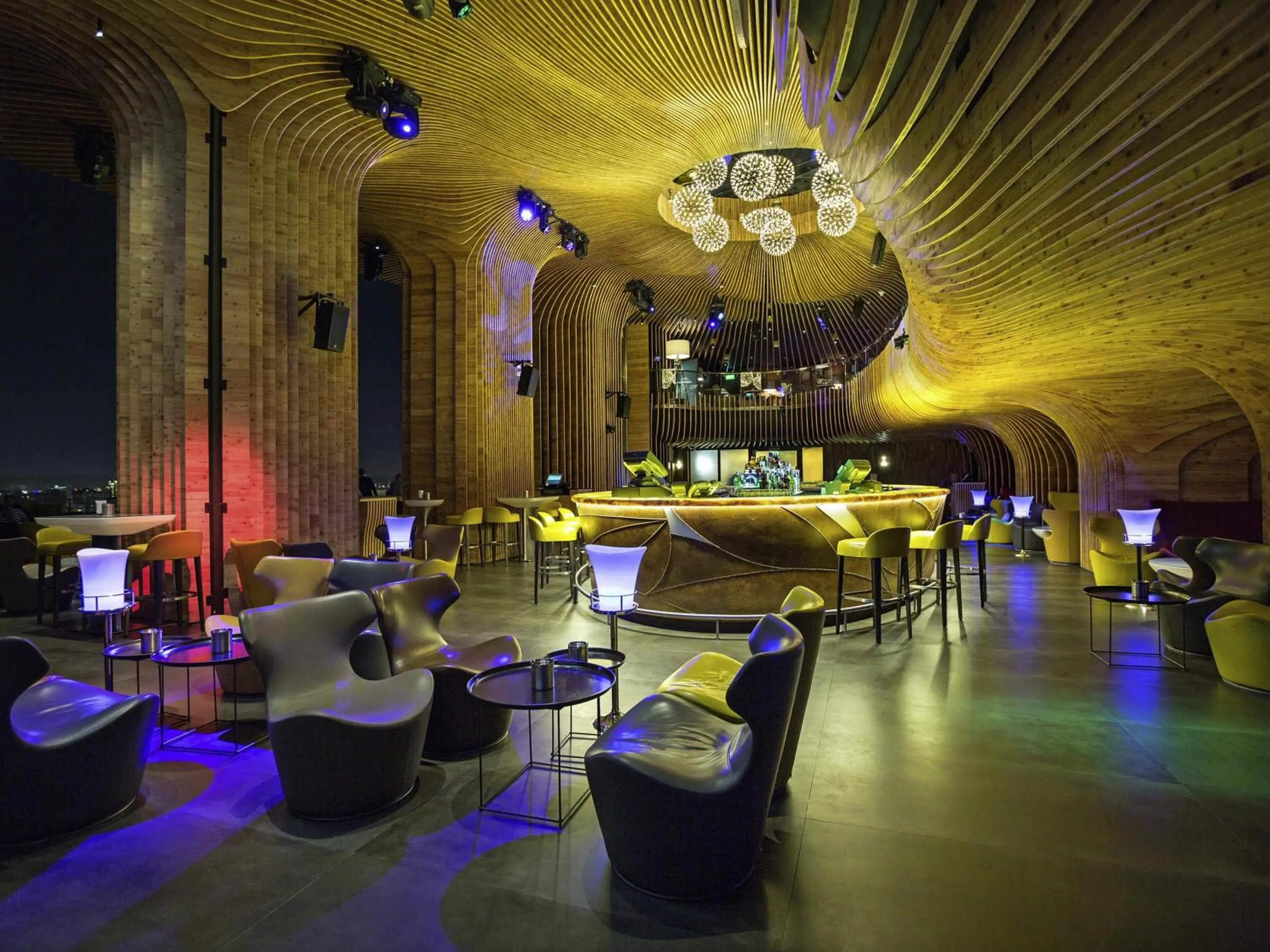 Lounge or bar in La Cigale Hotel Managed by Accor