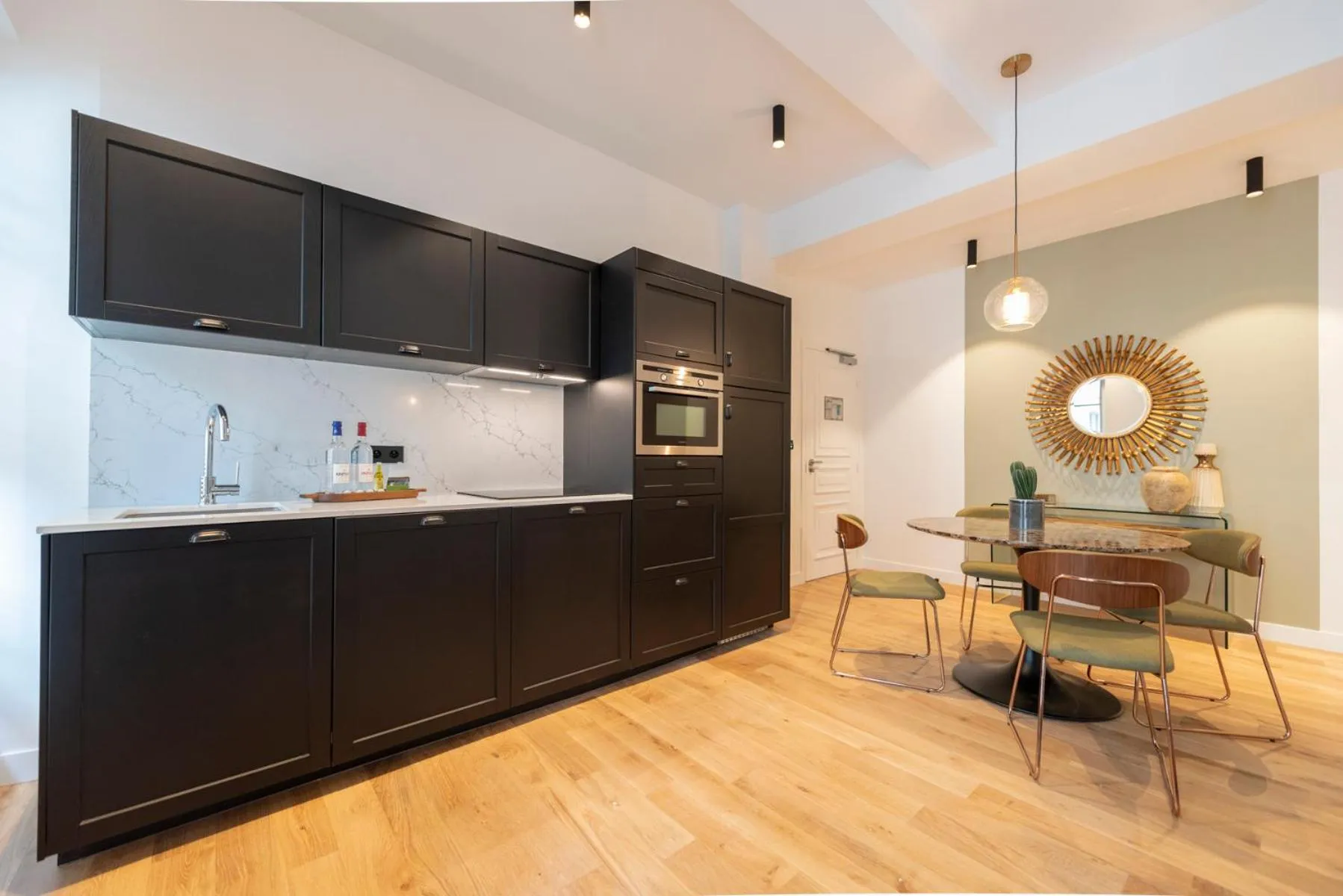 Other in O'Lord, 4 Etoiles, Residence de Luxe Champs-Elysees