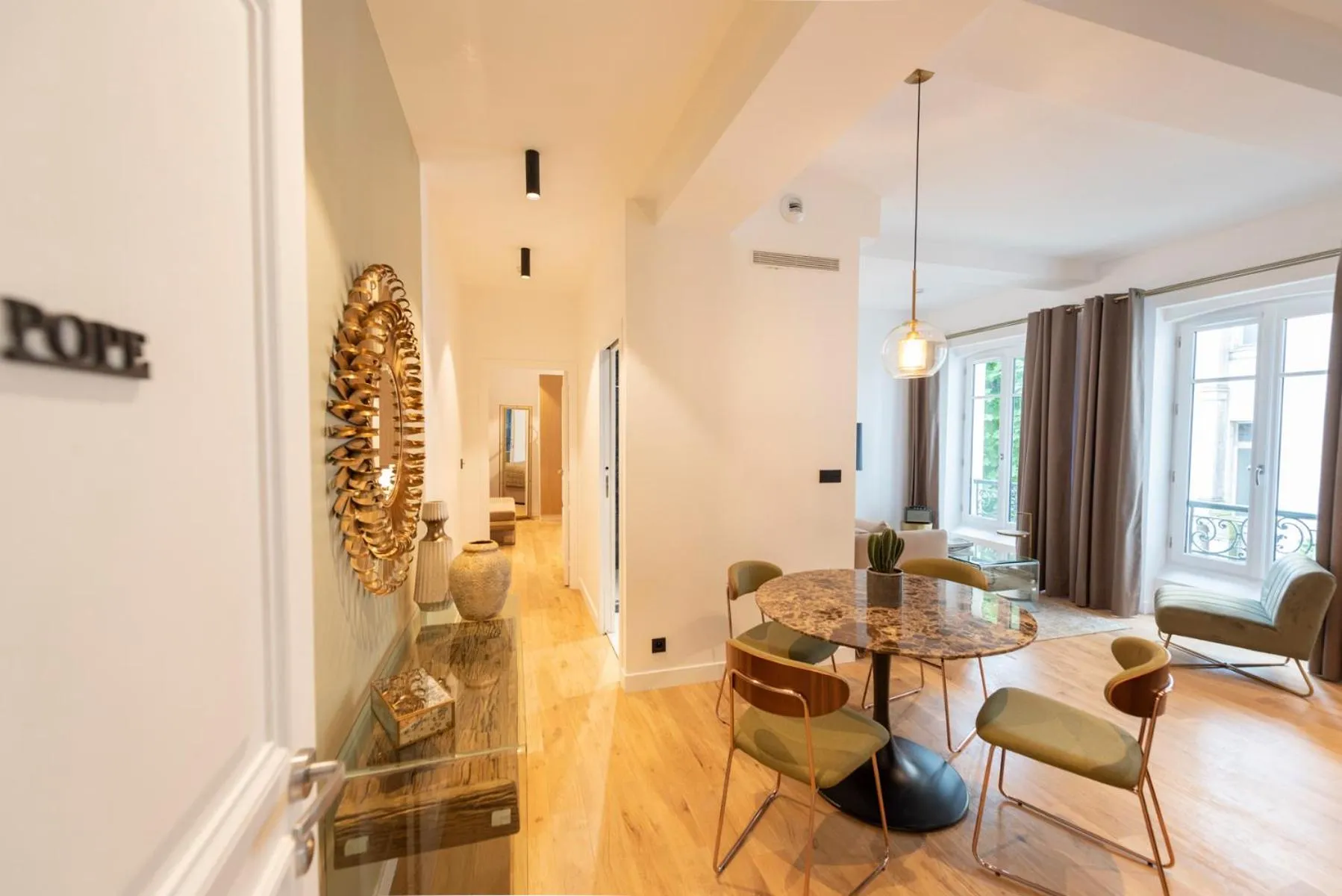 Other in O'Lord, 4 Etoiles, Residence de Luxe Champs-Elysees