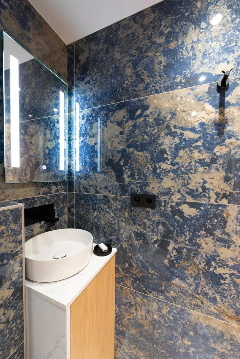 Other in O'Lord, 4 Etoiles, Residence de Luxe Champs-Elysees